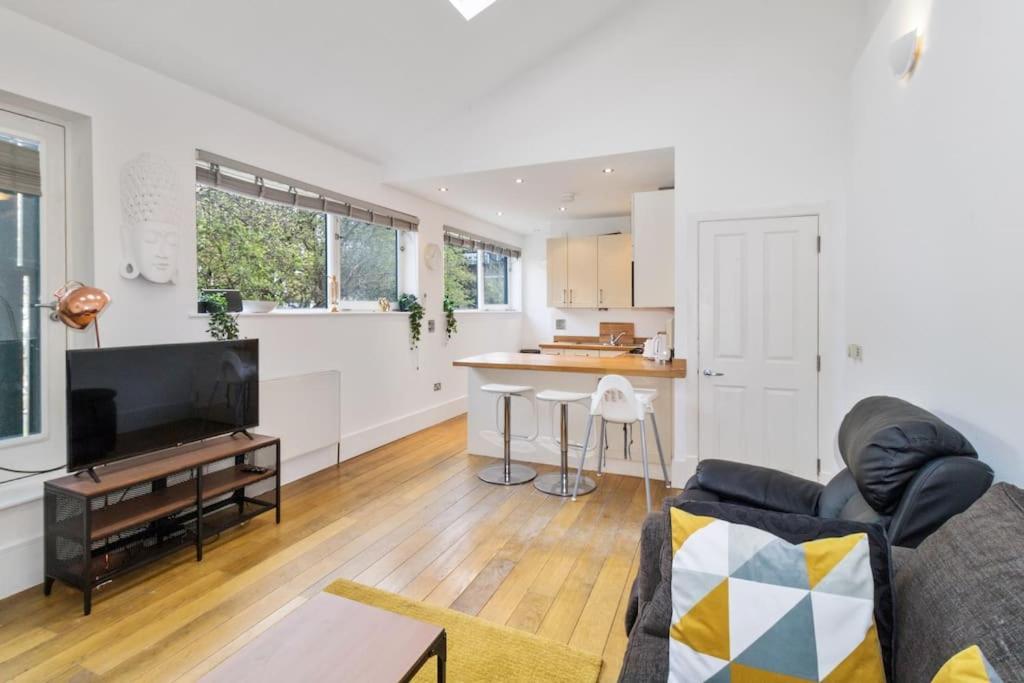 Leilighet 2 Bed Private Townhouse Mews, King's Cross *