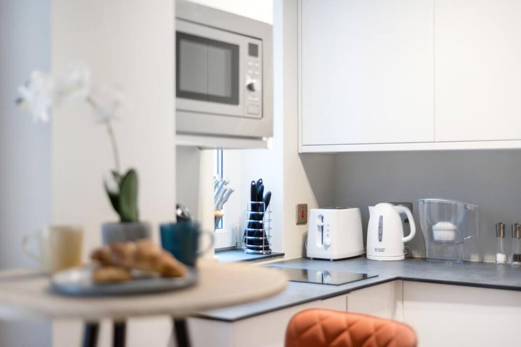Apartment Stylish In Chelsea London