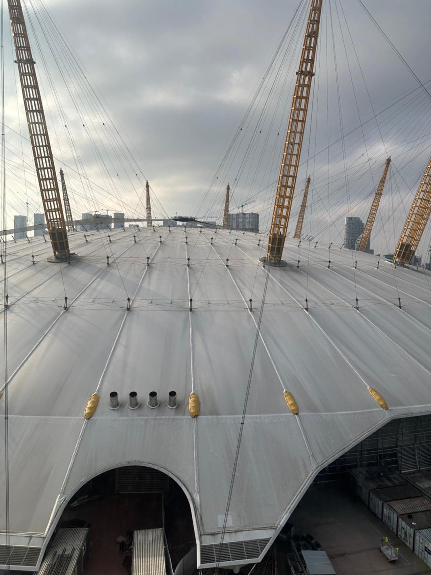 Luxury - 2 Minute Walk From The O2 Arena * London