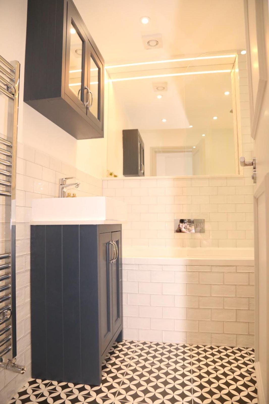 Star Edgware Road 2-bed Haven Appartement Londen
