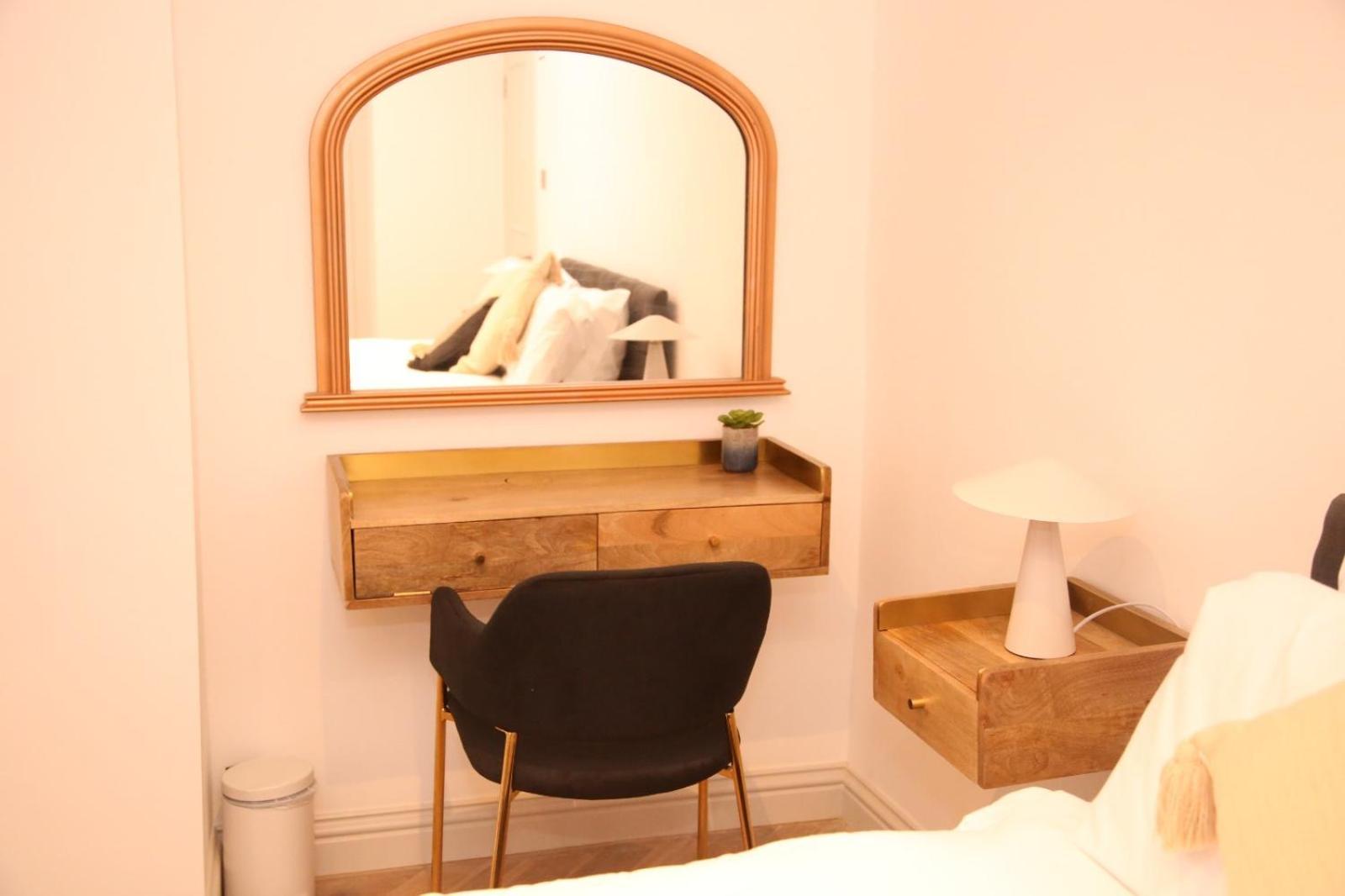 Star Edgware Road 2-bed Haven Londen
