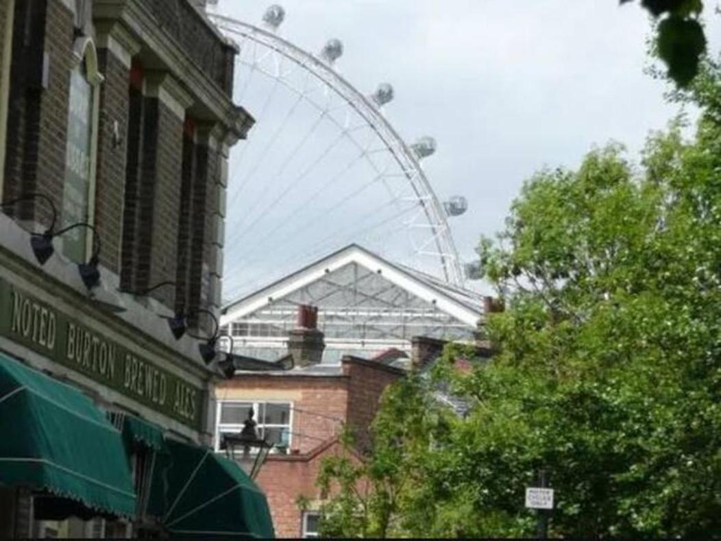 Aplacetostay Apartment, Zone 1 Wate * Londen