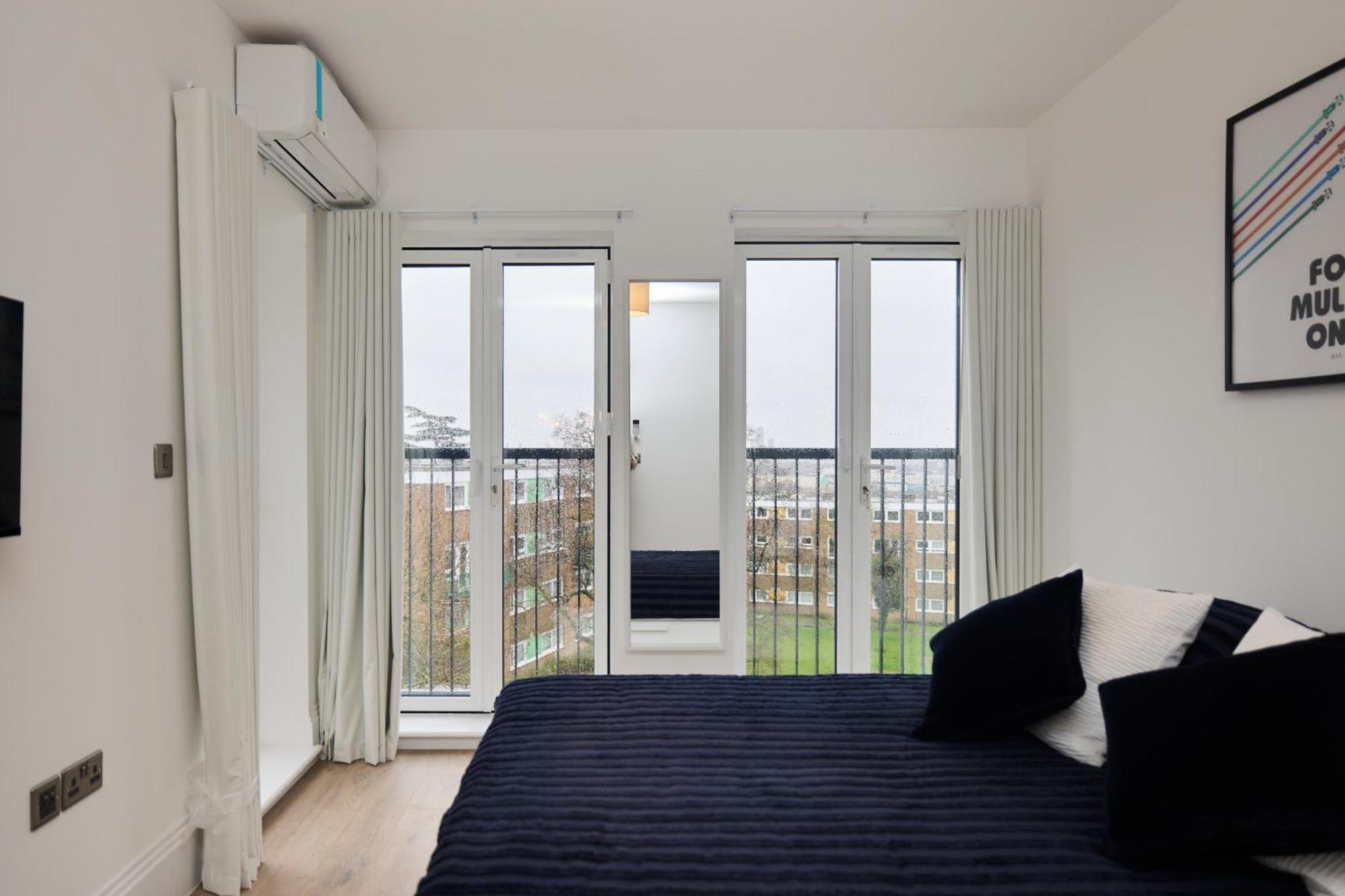 Apartment The Wembley Park Arms - Modern 2bdr Flat With Parking + Balcony *