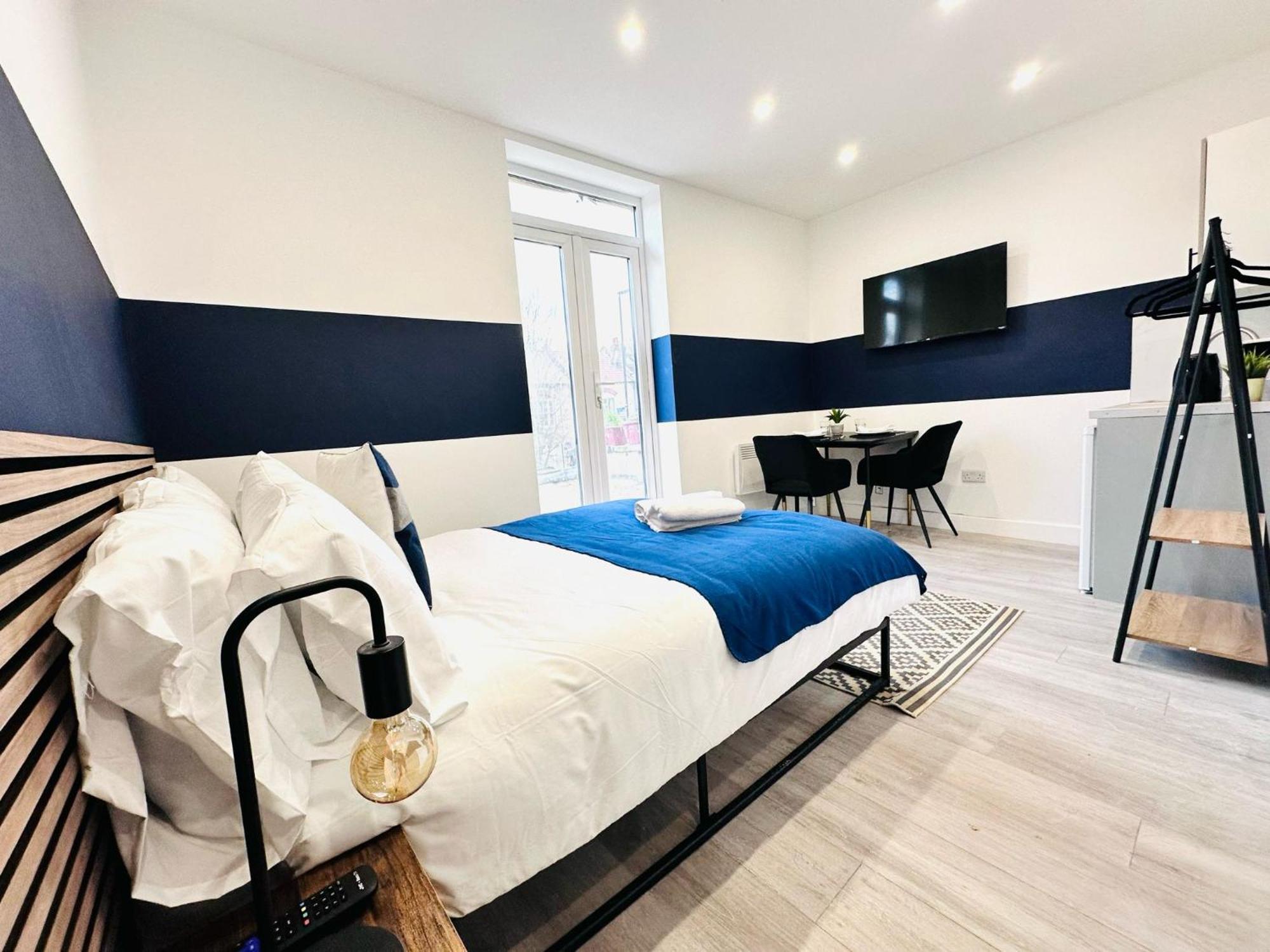 High Standard Perfect For Tourists! * London