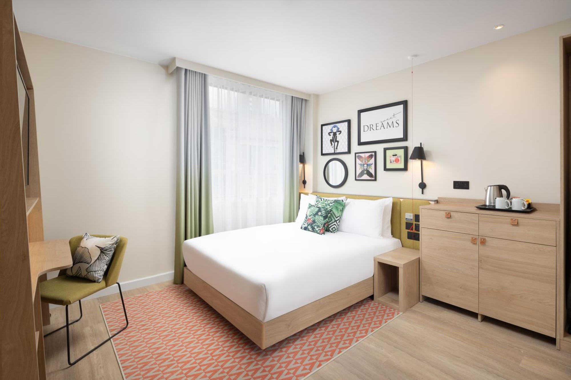 Hotell Hampton By Hilton Old Street 3*