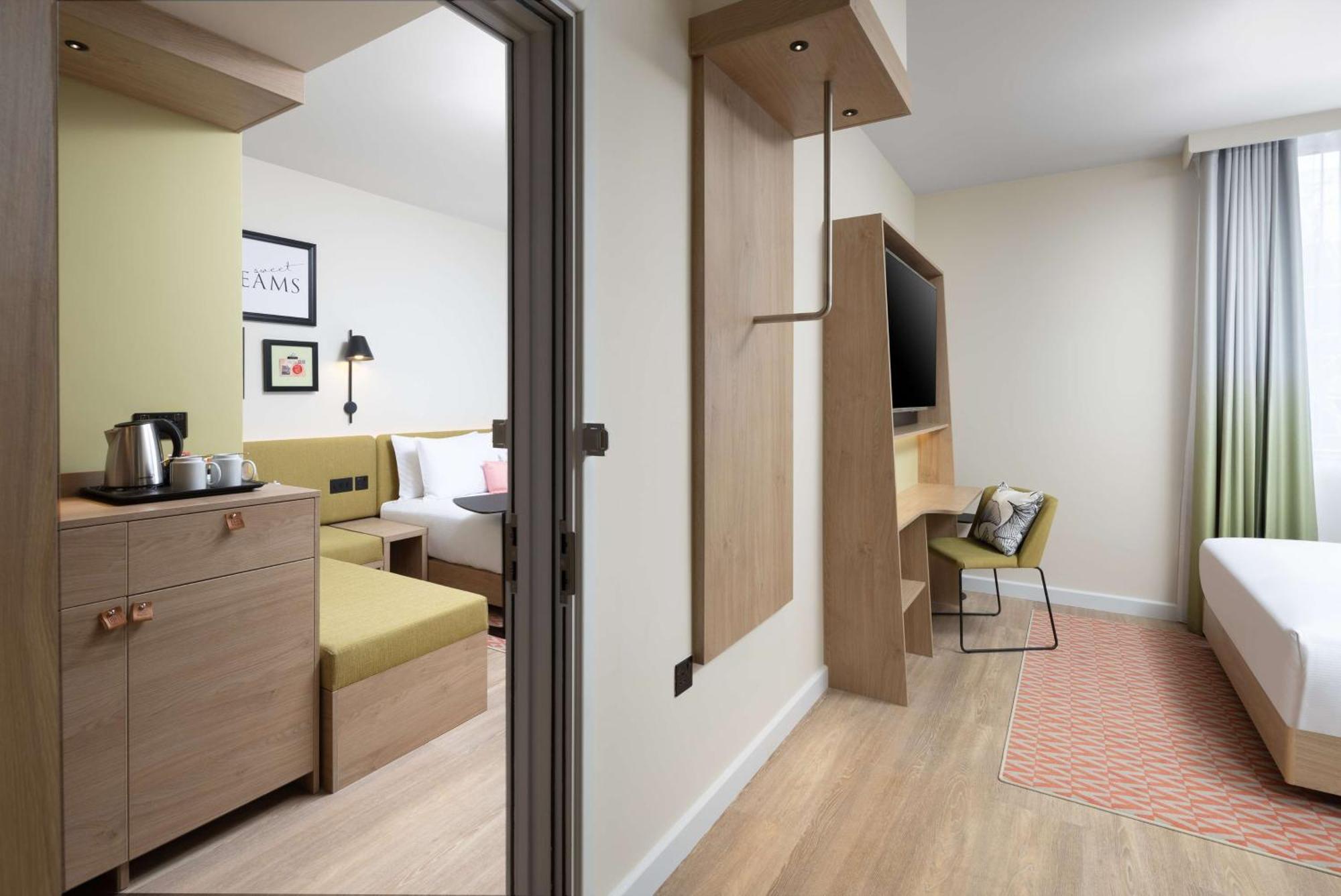 Hampton By Hilton Old Street Hotell 3*
