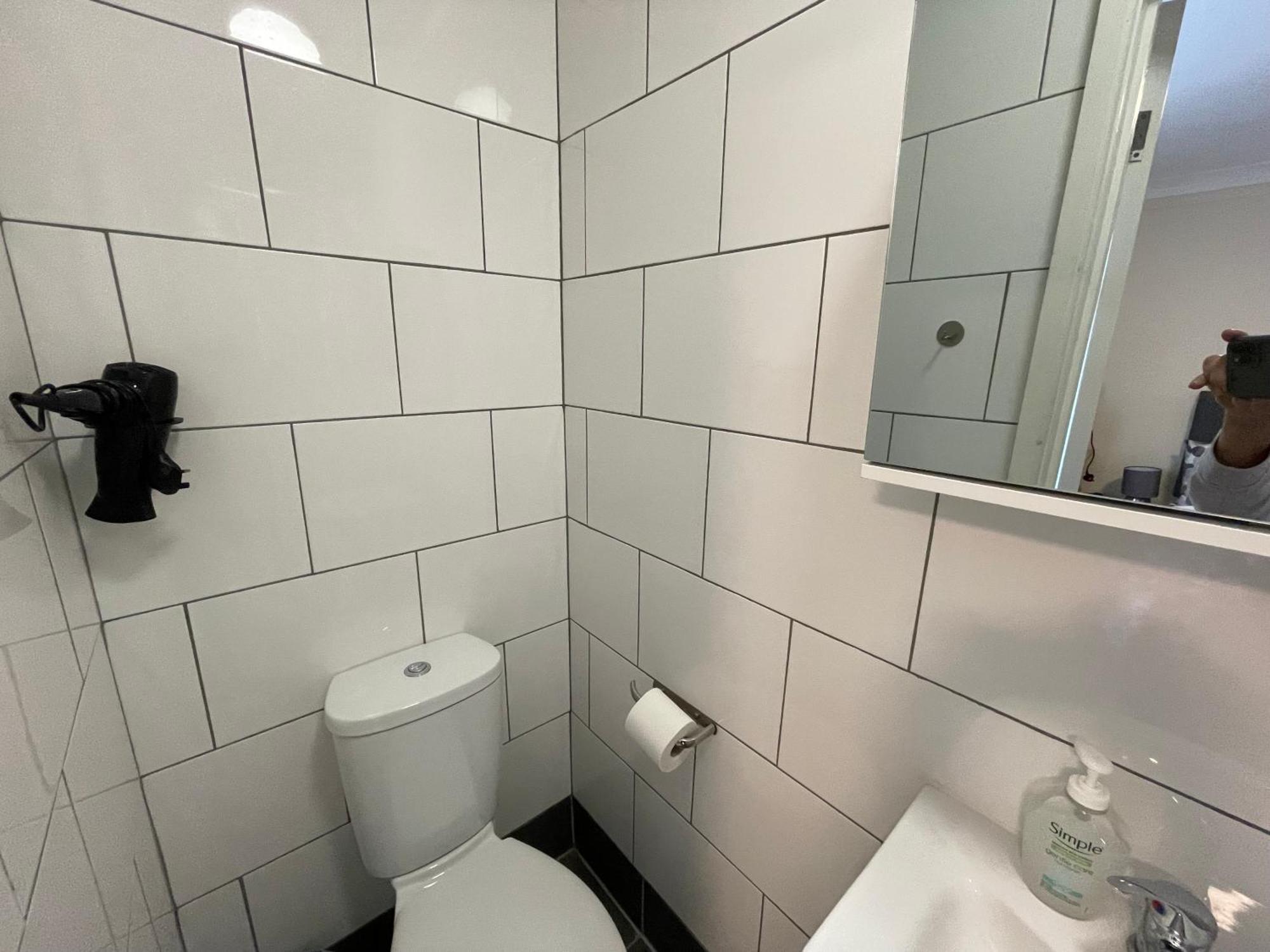 Guest house Kensal *