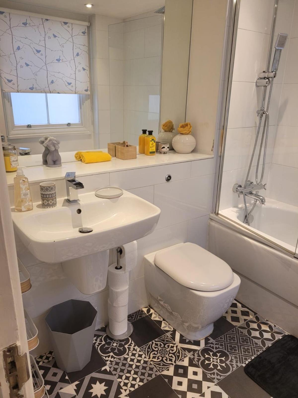 3 Bedroom In Central Sleep 10 Hy2 *