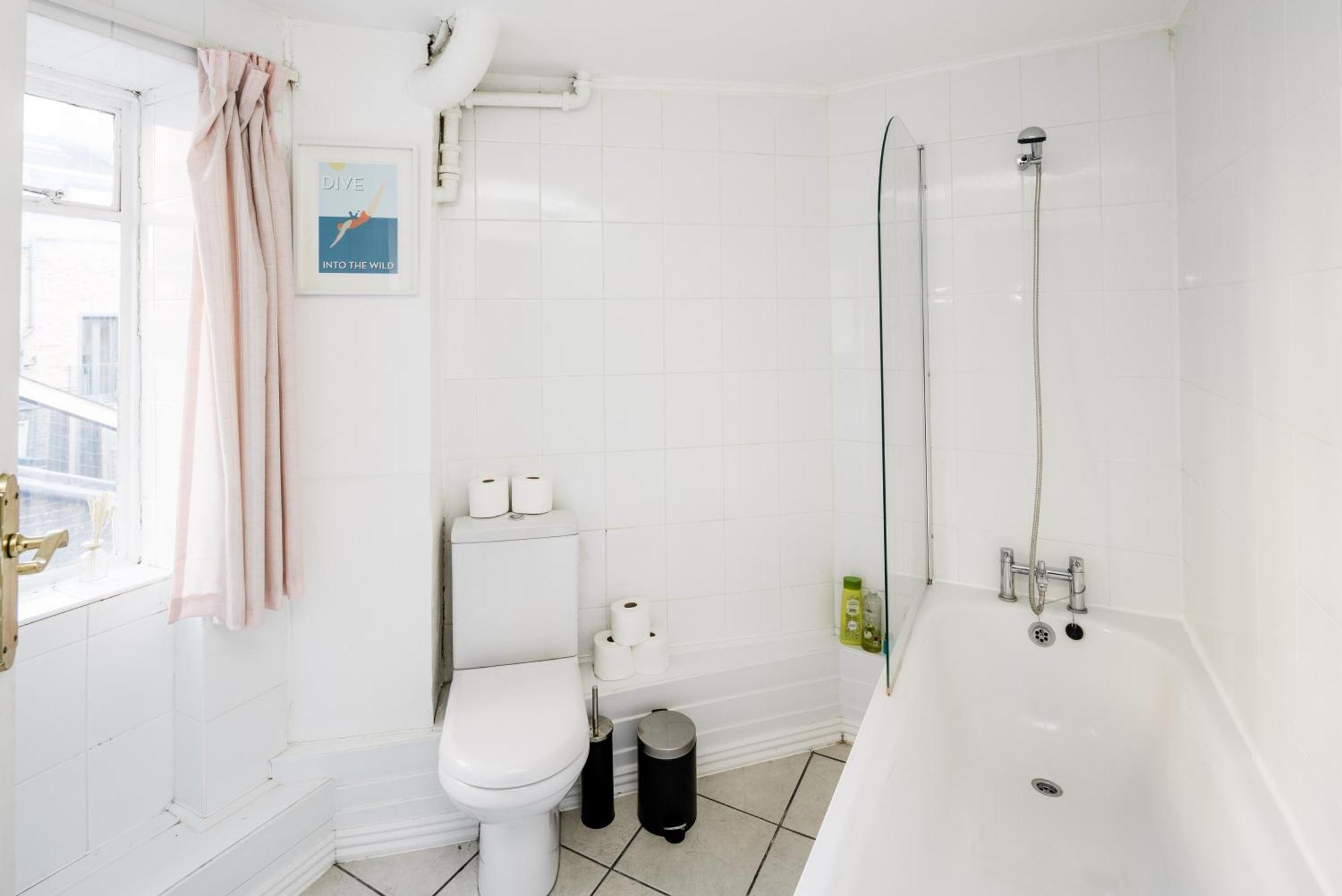 Affordable Flat In Fitzrovia Apartment London
