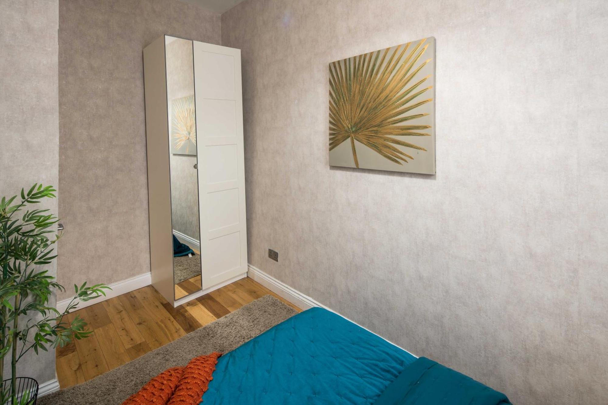 Charming 1-bed In *