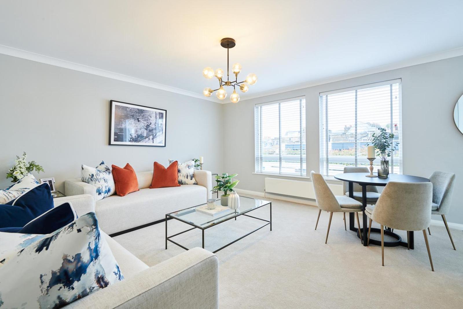 Pond Place London