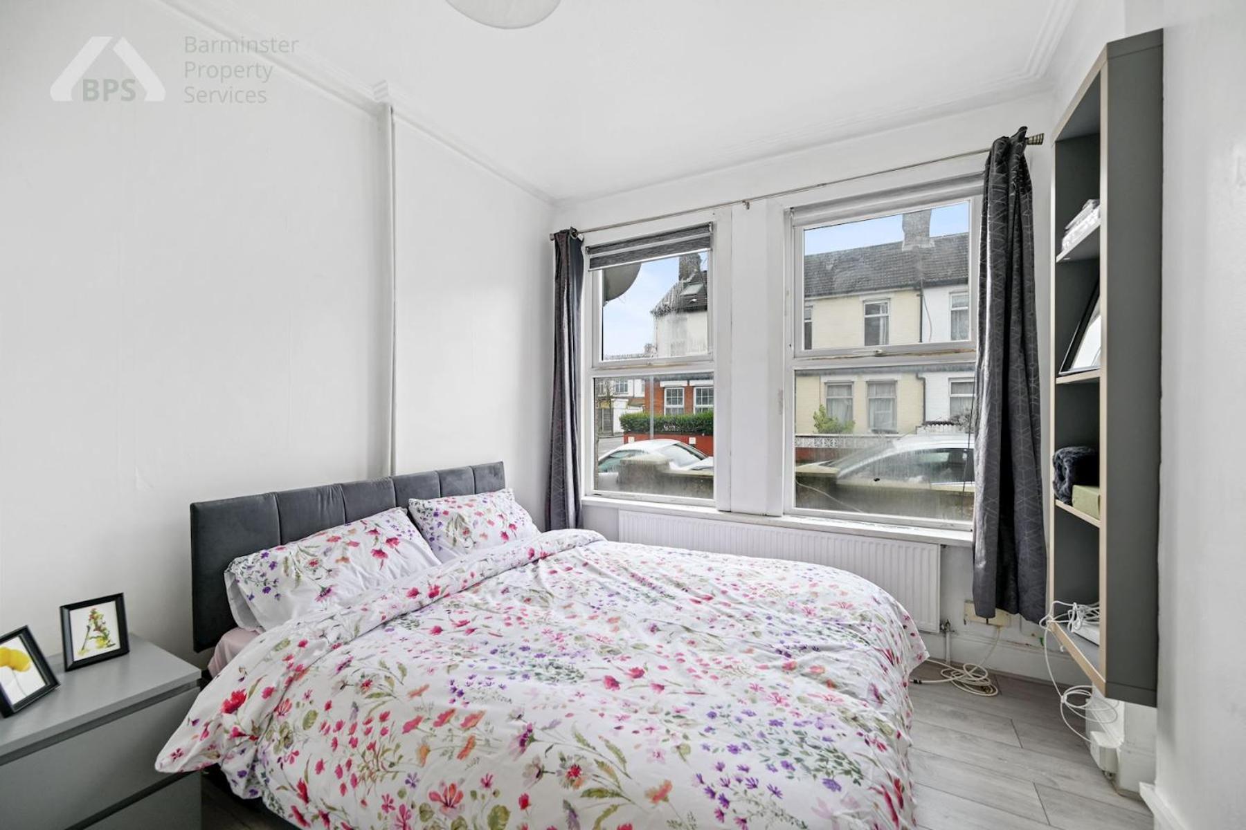 Cosy Tottenham Sleeps 4 Apartment *