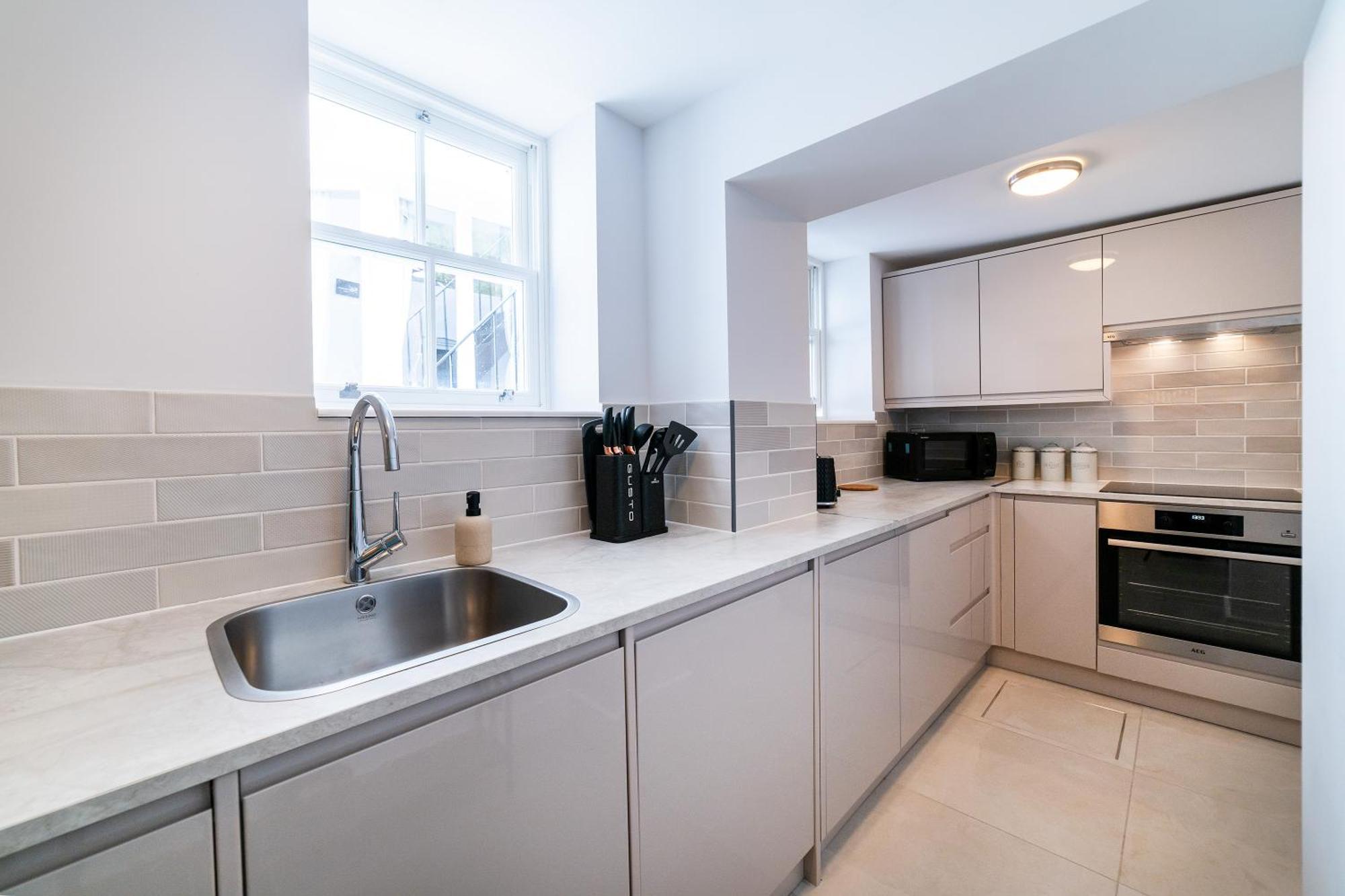 Gloucester Terrace Gem London