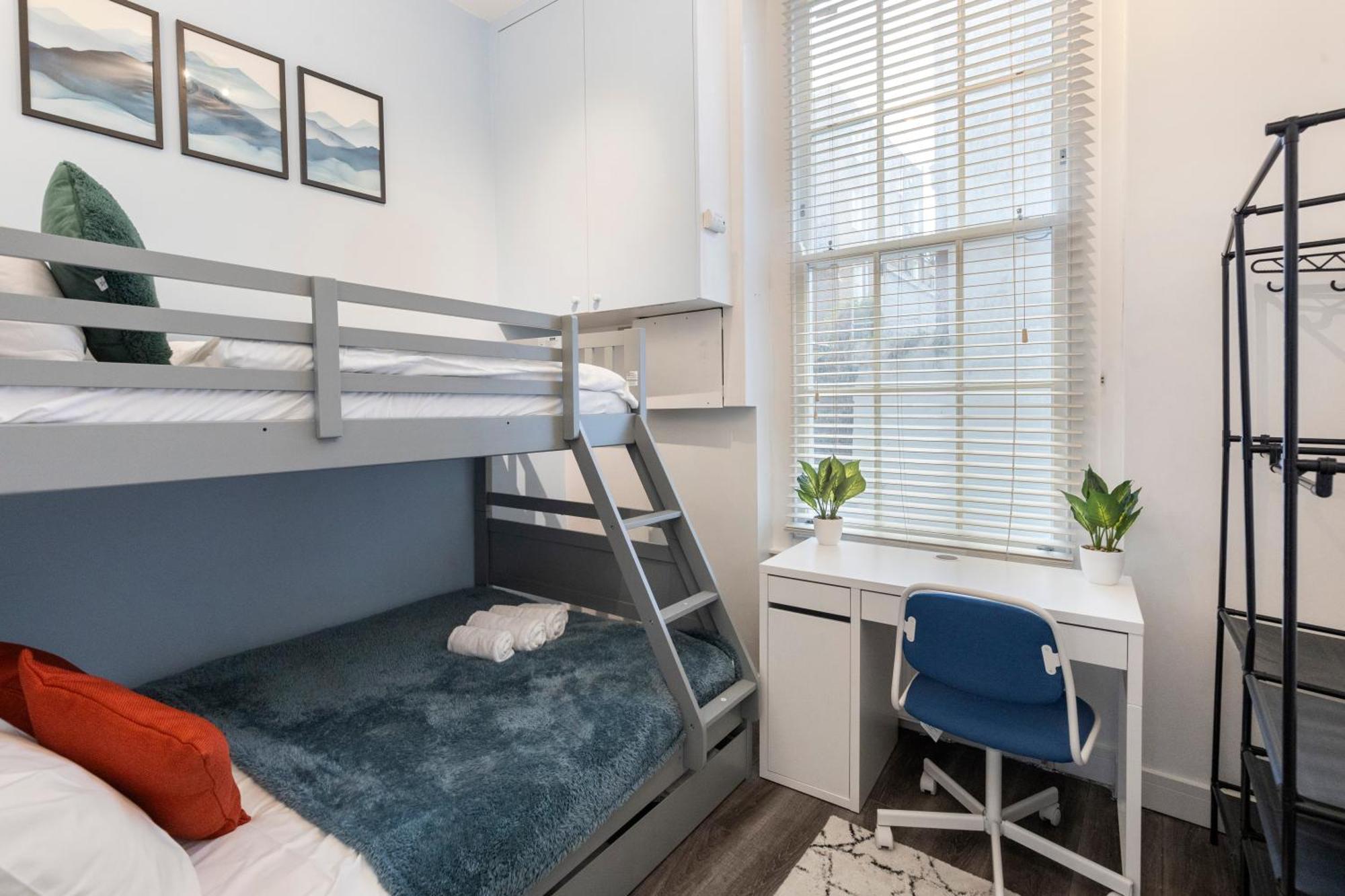 Notting Hill Retreat 2 Bedroom Apartment