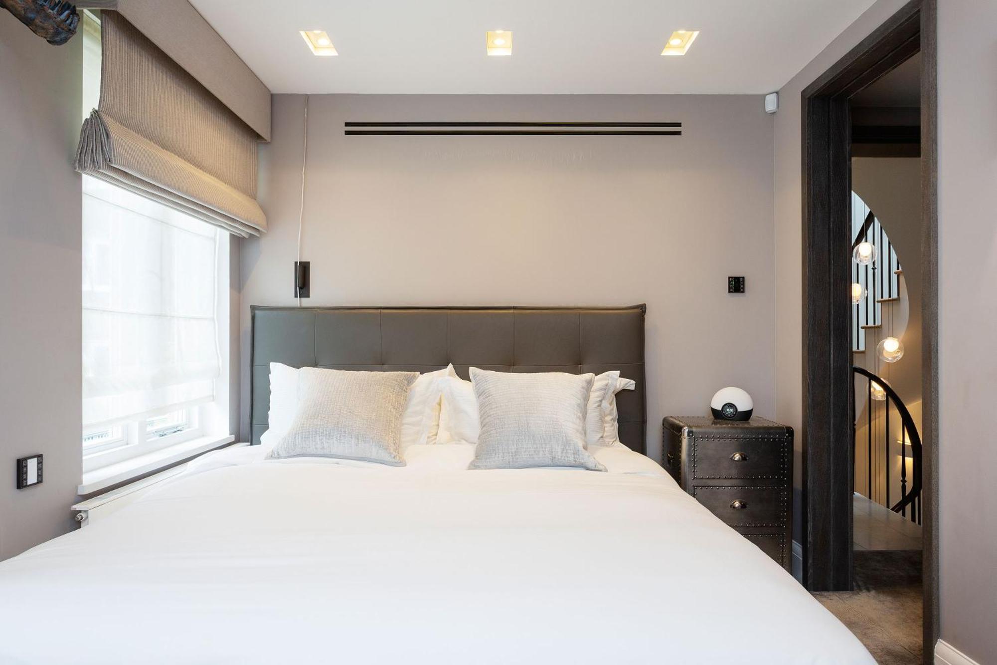 Veeve - Lavish And Luxe London