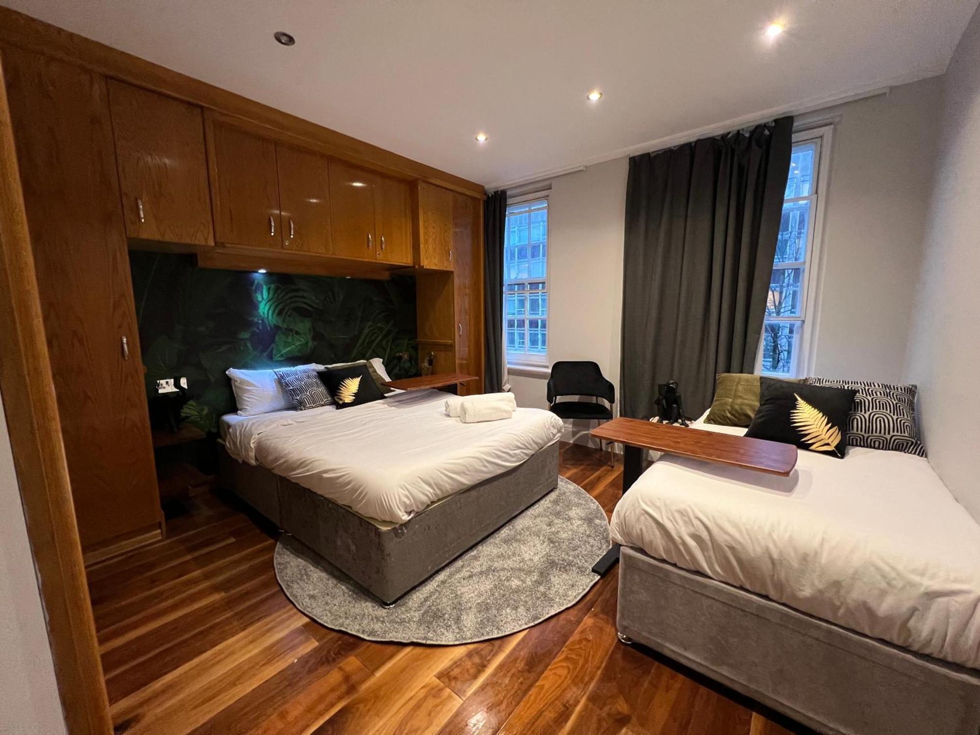Luxe - Hyde Park - 2bed 3bath A/c + Lift *