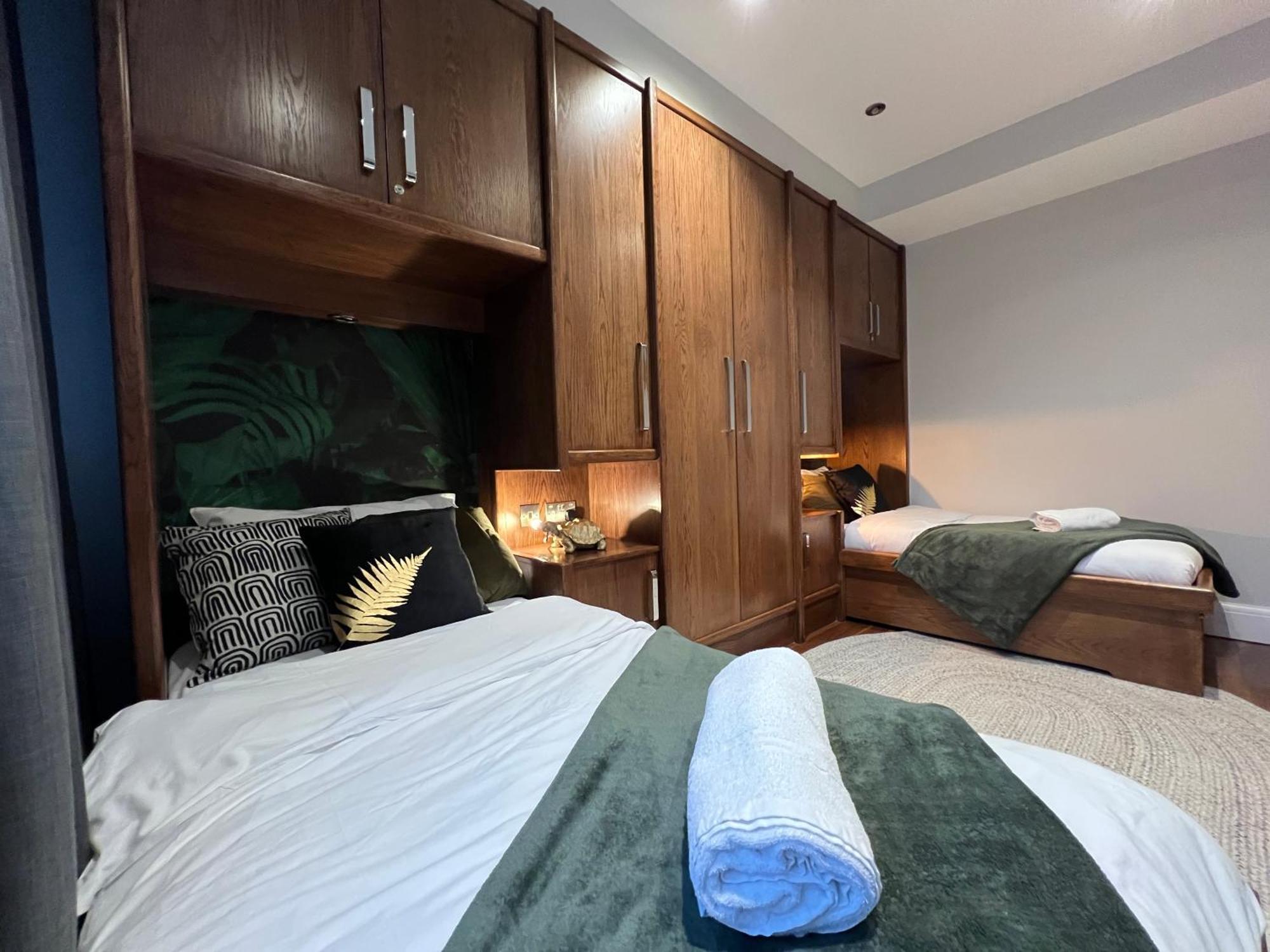 Luxe - Hyde Park - 2bed 3bath A/c + Lift Apartamento *