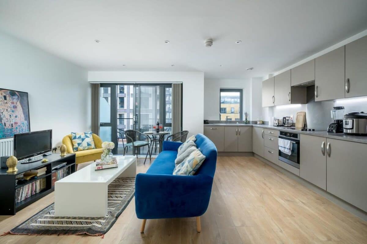 Trustay Wandsworth London