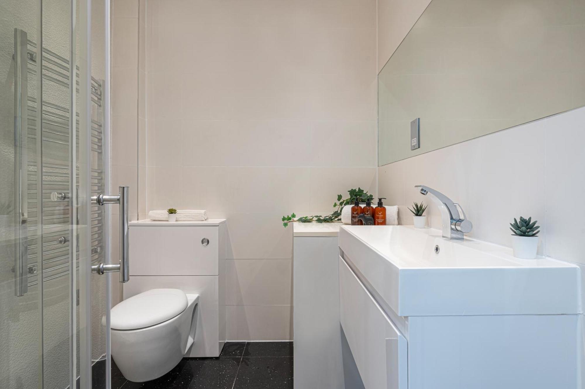 Park Apartment *