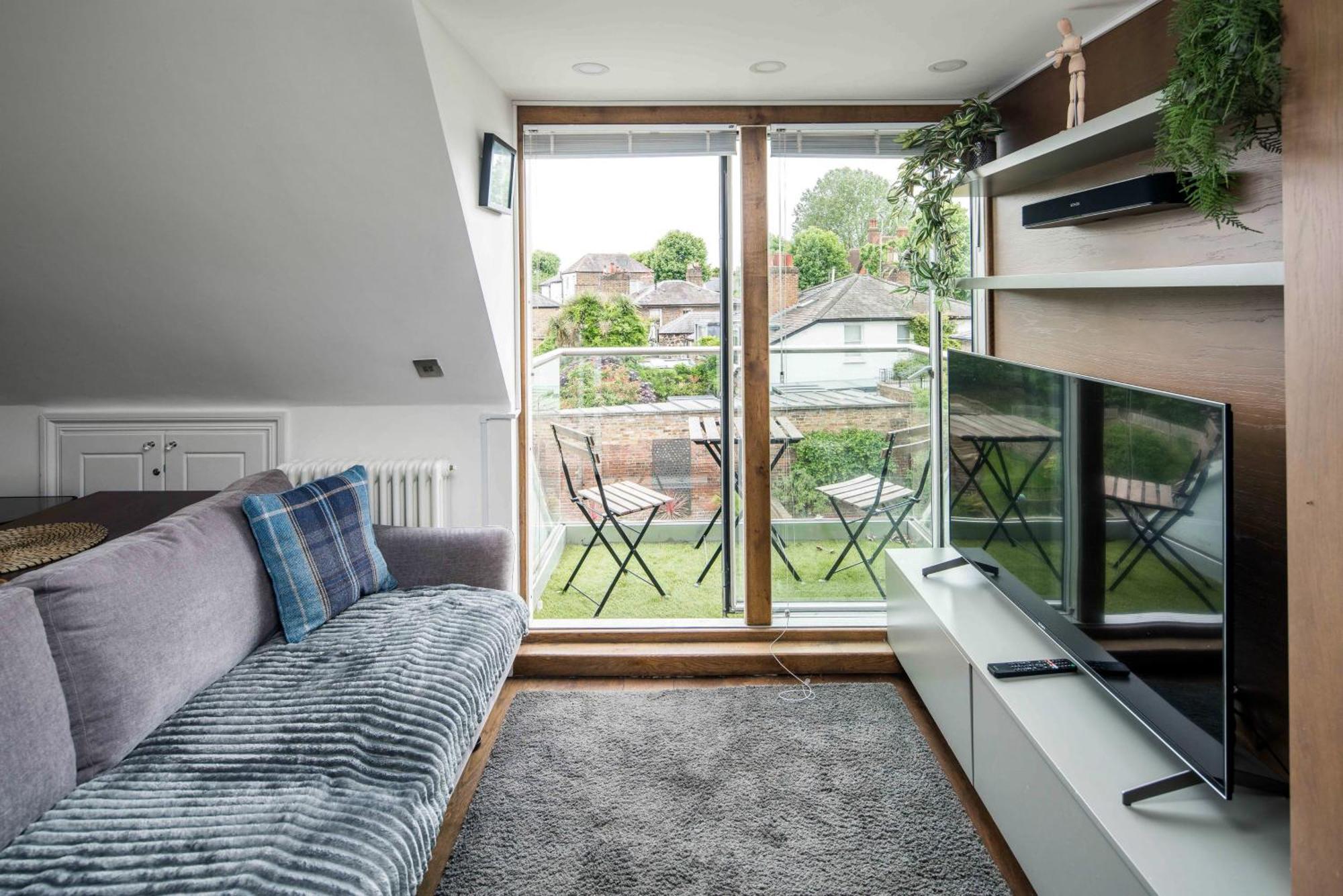 Sleek And Stylish 1bd W/ Balcony, Hammersmith