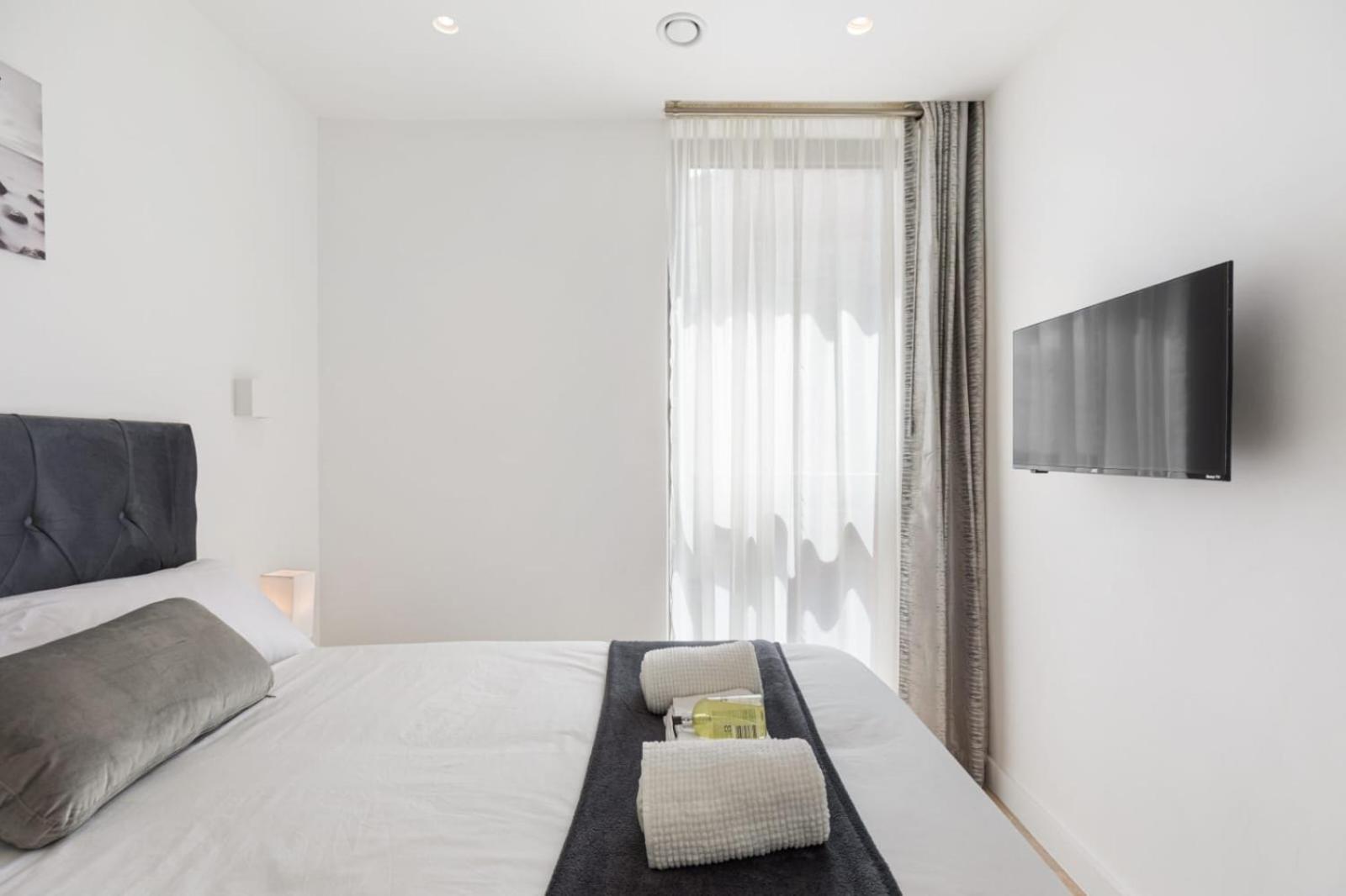 Melrose Place 7beds Free Wifi Wembley Stadium 15mins To Apartment *