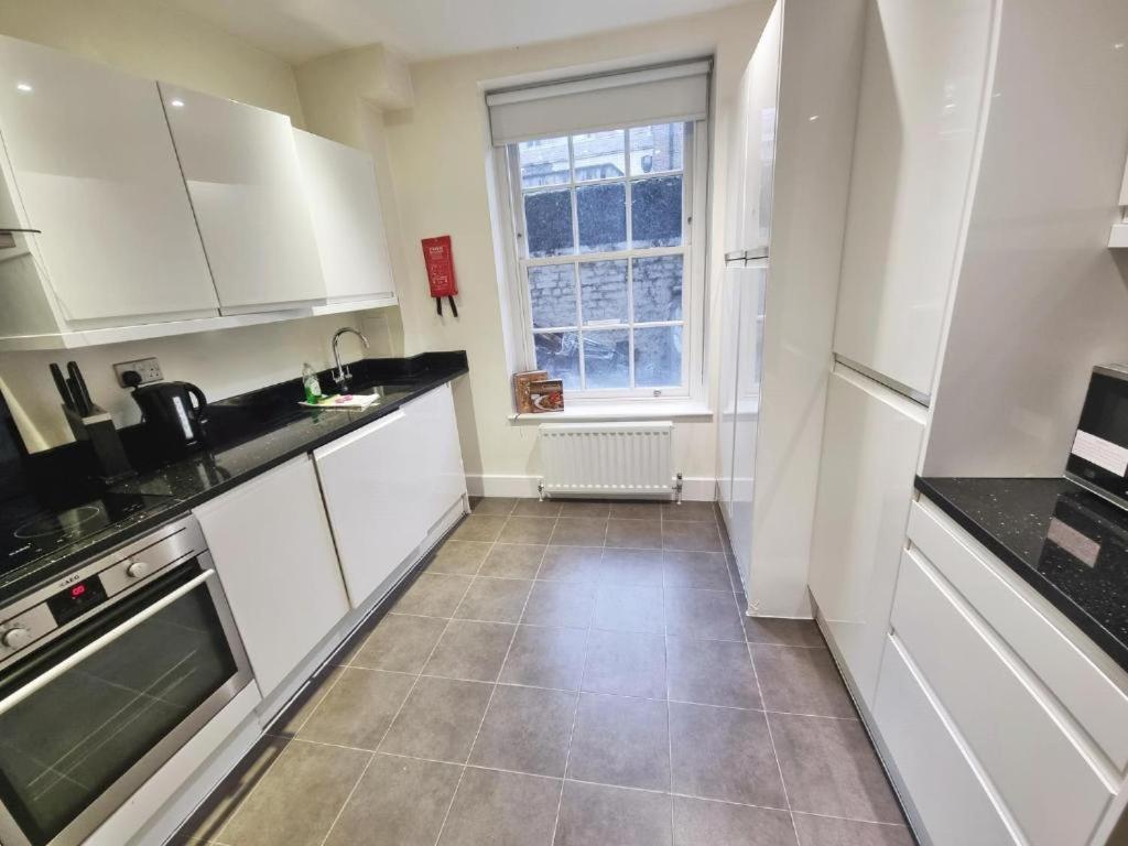 2bedrooms Liverpool St Station *
