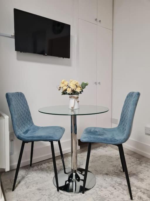 Appartement Stylish And Spacious 1 Bedroom Kensal Tube 1a Londen