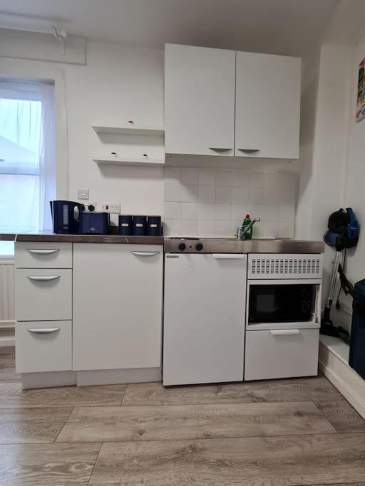 Stylish And Spacious 1 Bedroom Kensal Tube 1a Appartement