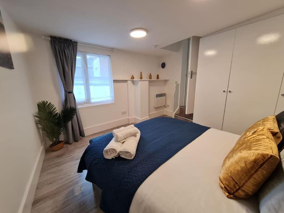 Stylish And Spacious 1 Bedroom Kensal Tube 1a Appartement