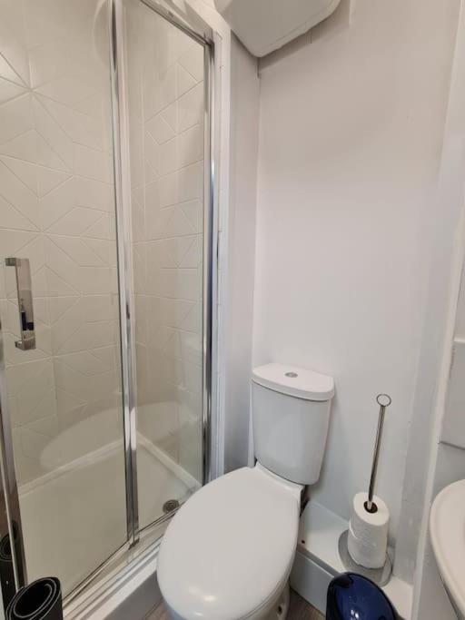 Appartement Stylish And Spacious 1 Bedroom Kensal Tube 1a Londen