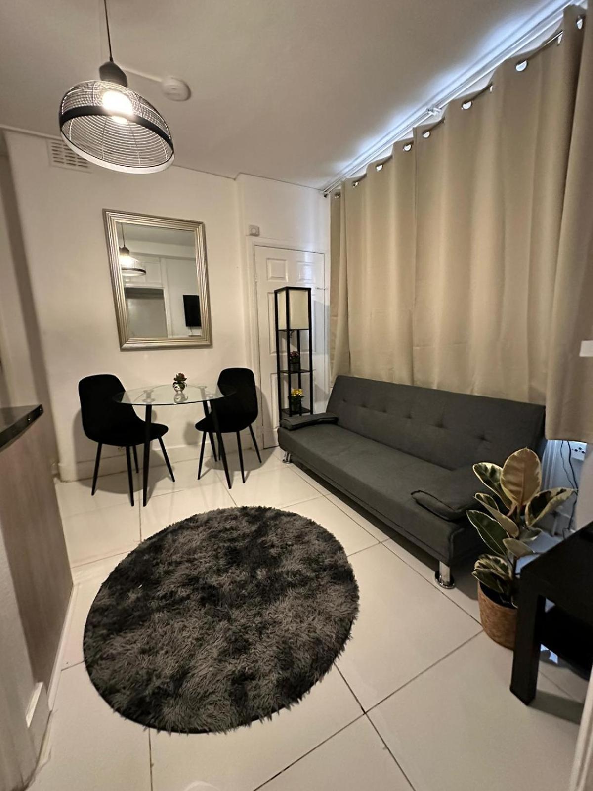 Ground Floor Mile 2 Bedroom Flat Apartment *