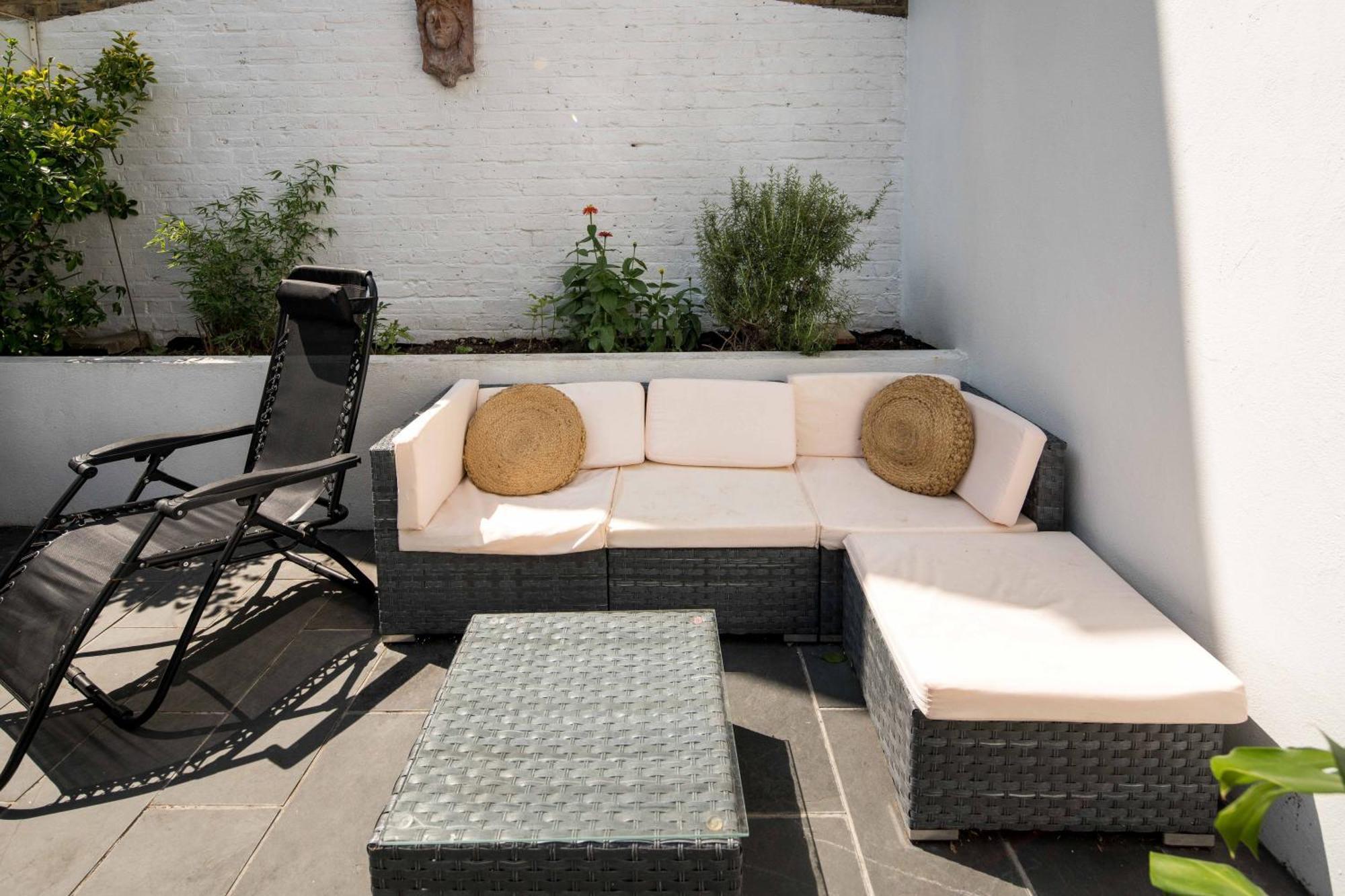 Apartment Charming 2bd Garden Flat In Fulham, *