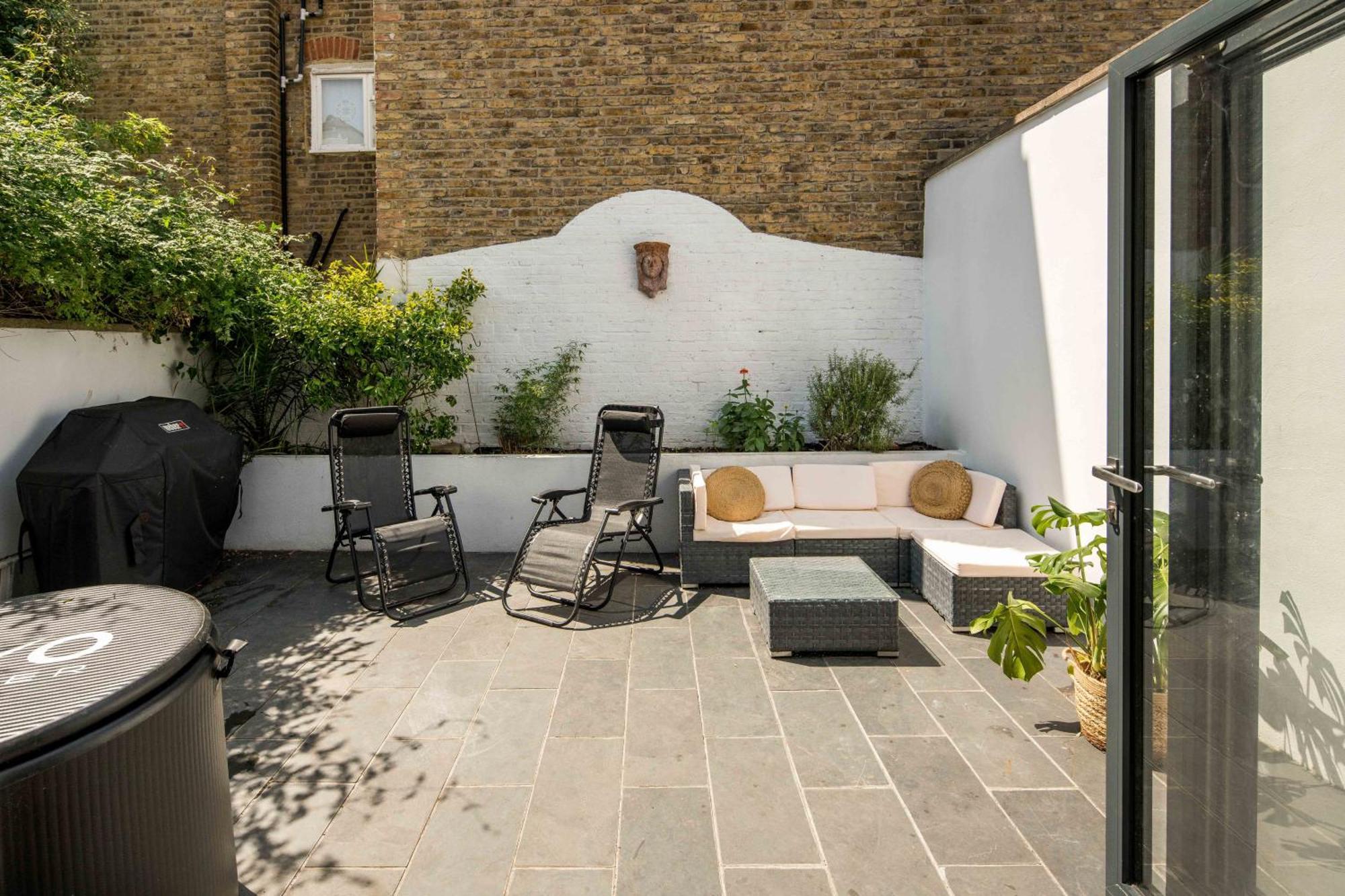 Charming 2bd Garden Flat In Fulham, * London