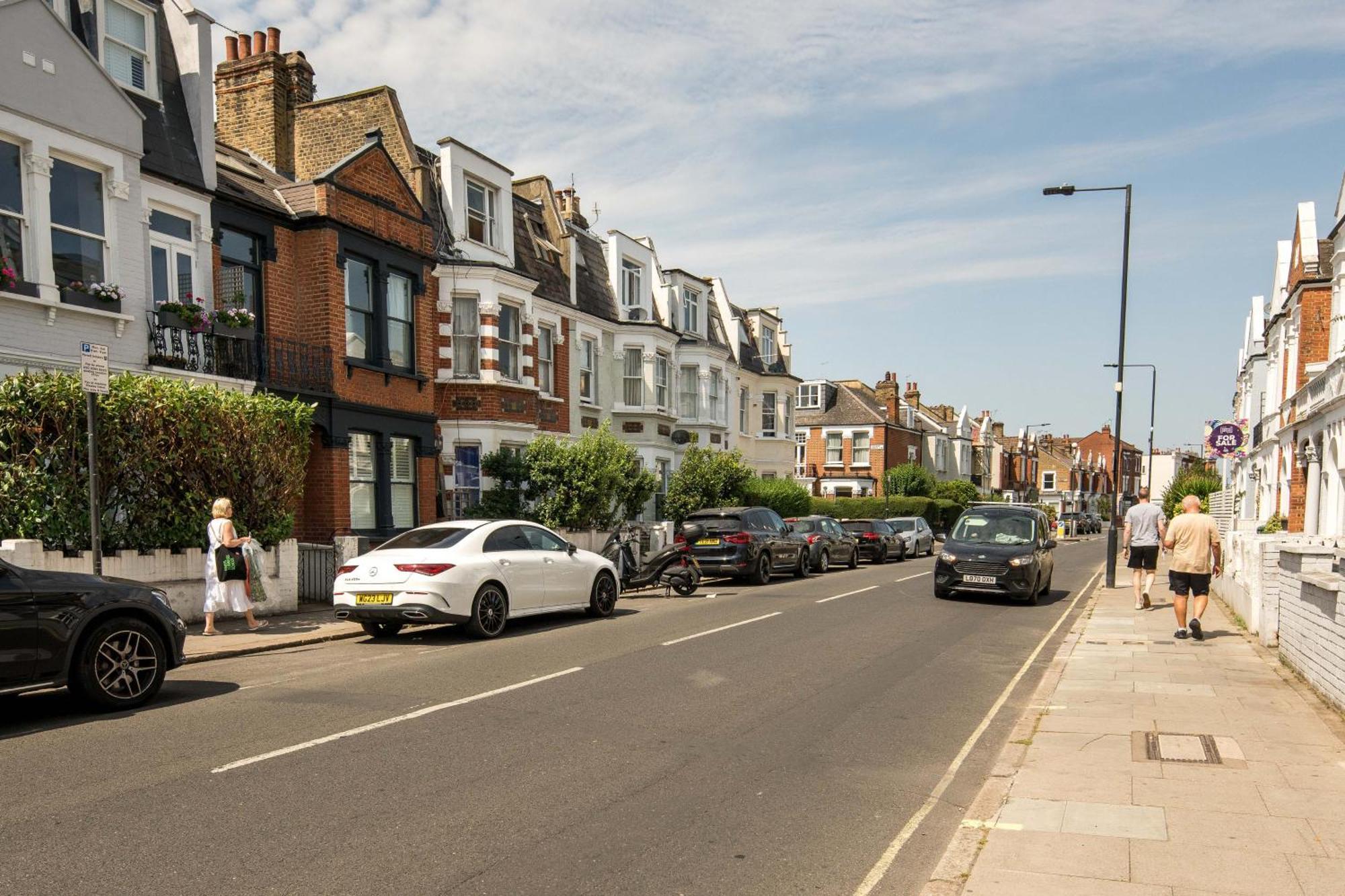 Apartment Charming 2bd Garden Flat In Fulham, London