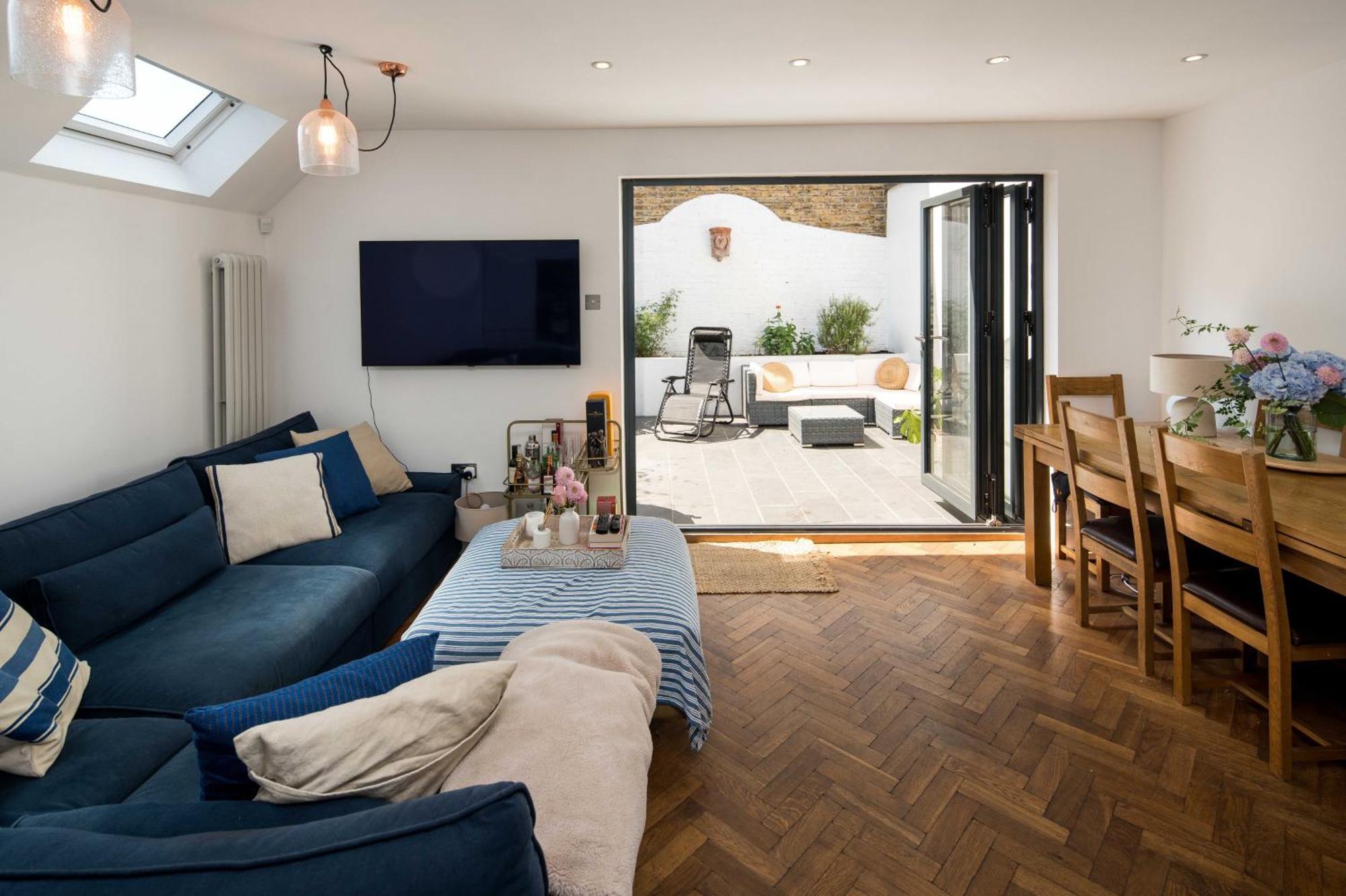 Charming 2bd Garden Flat In Fulham, *