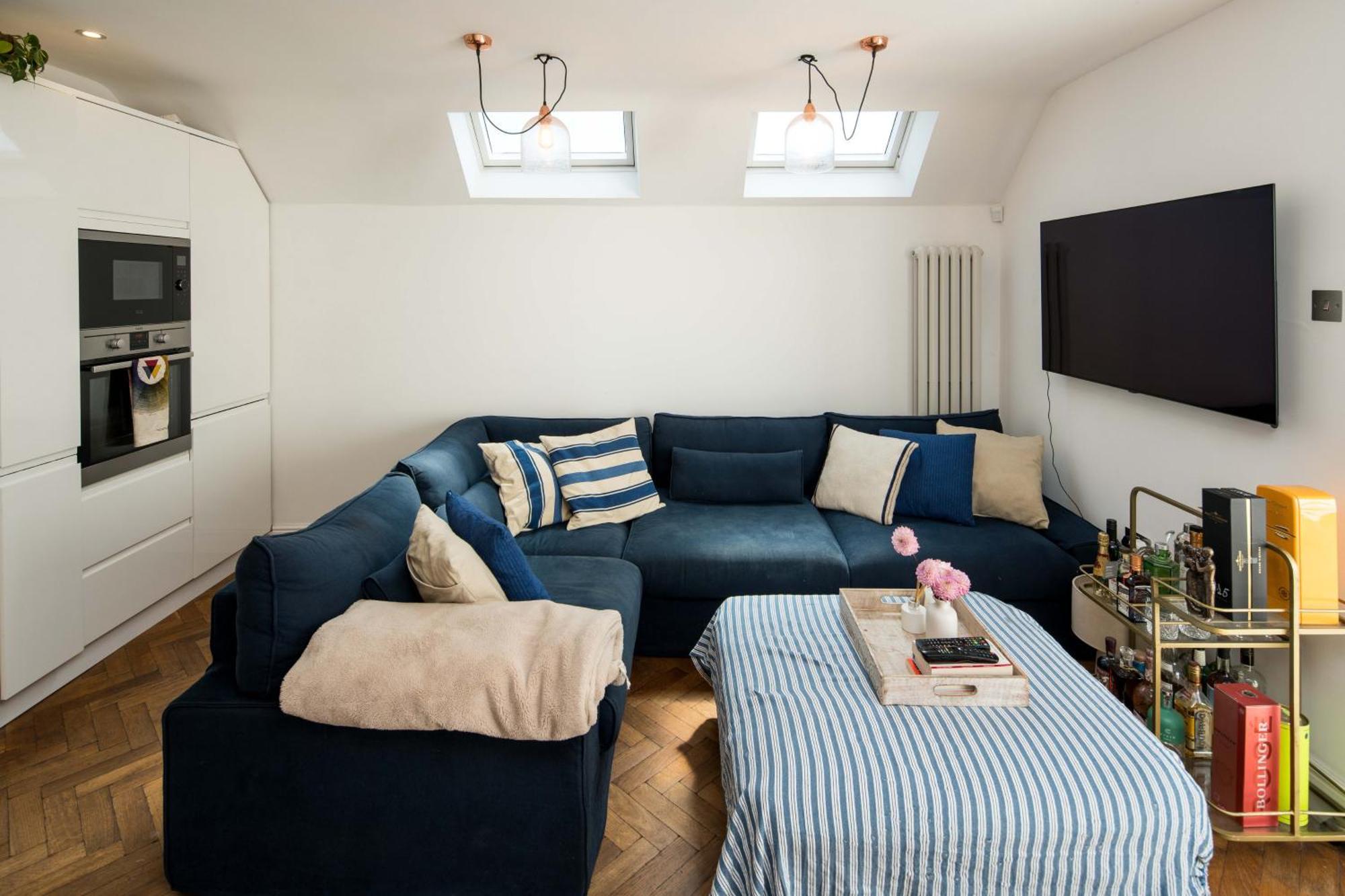 Apartment Charming 2bd Garden Flat In Fulham, *