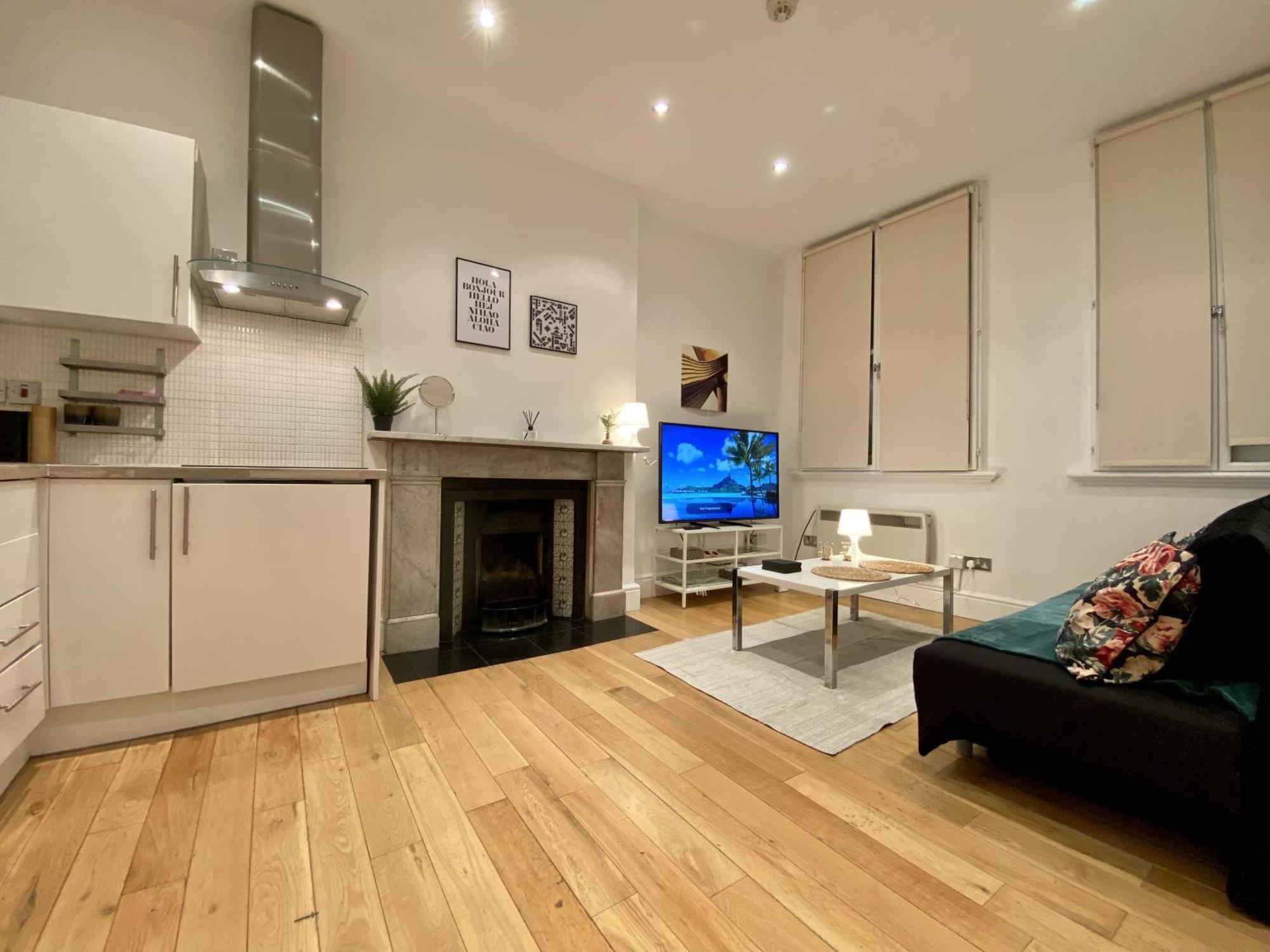 Entire Flat, Central London, Bank Payment To The Host Within 24h From The Reservation Leilighet *