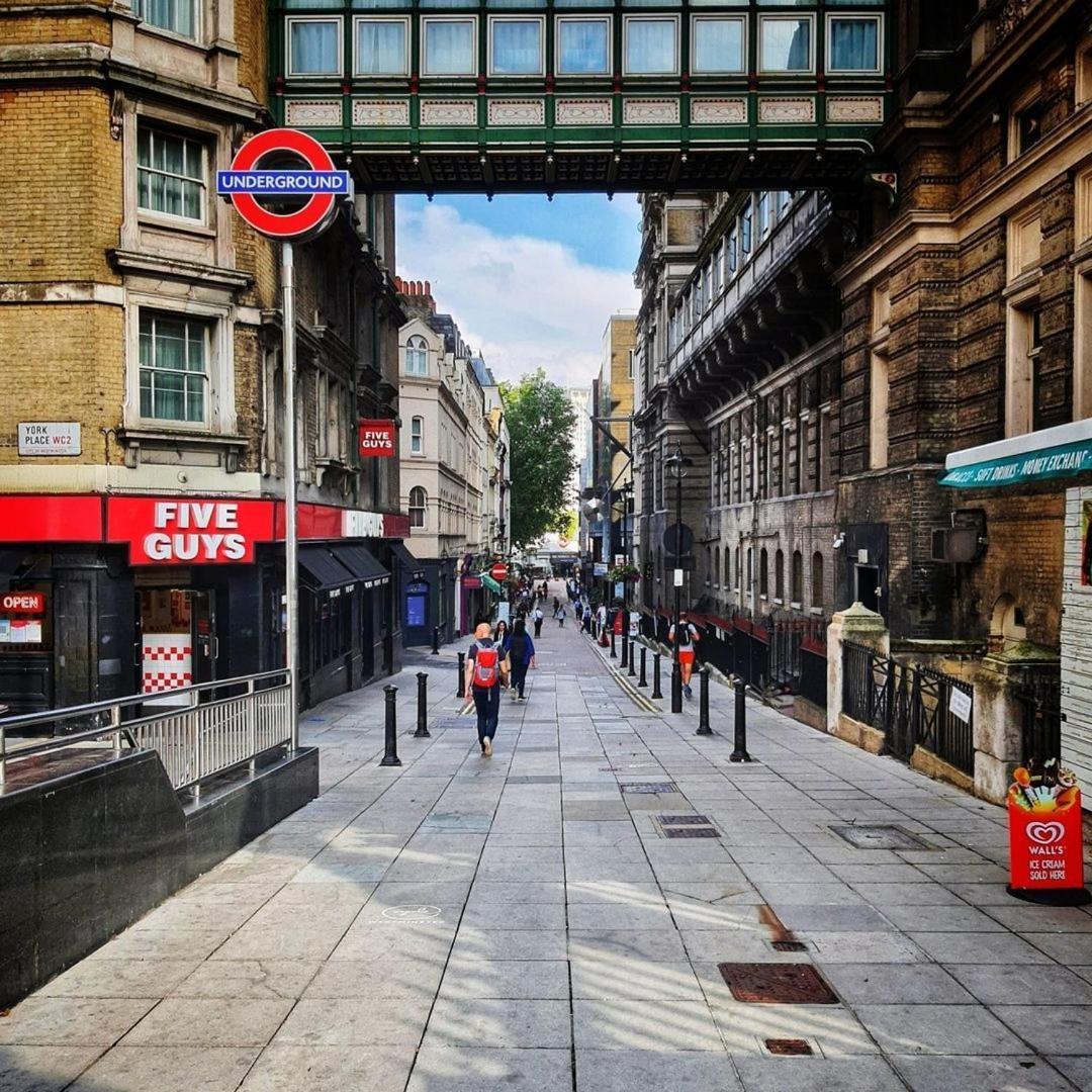 Entire Flat, Central London, Bank Payment To The Host Within 24h From The Reservation Leilighet London