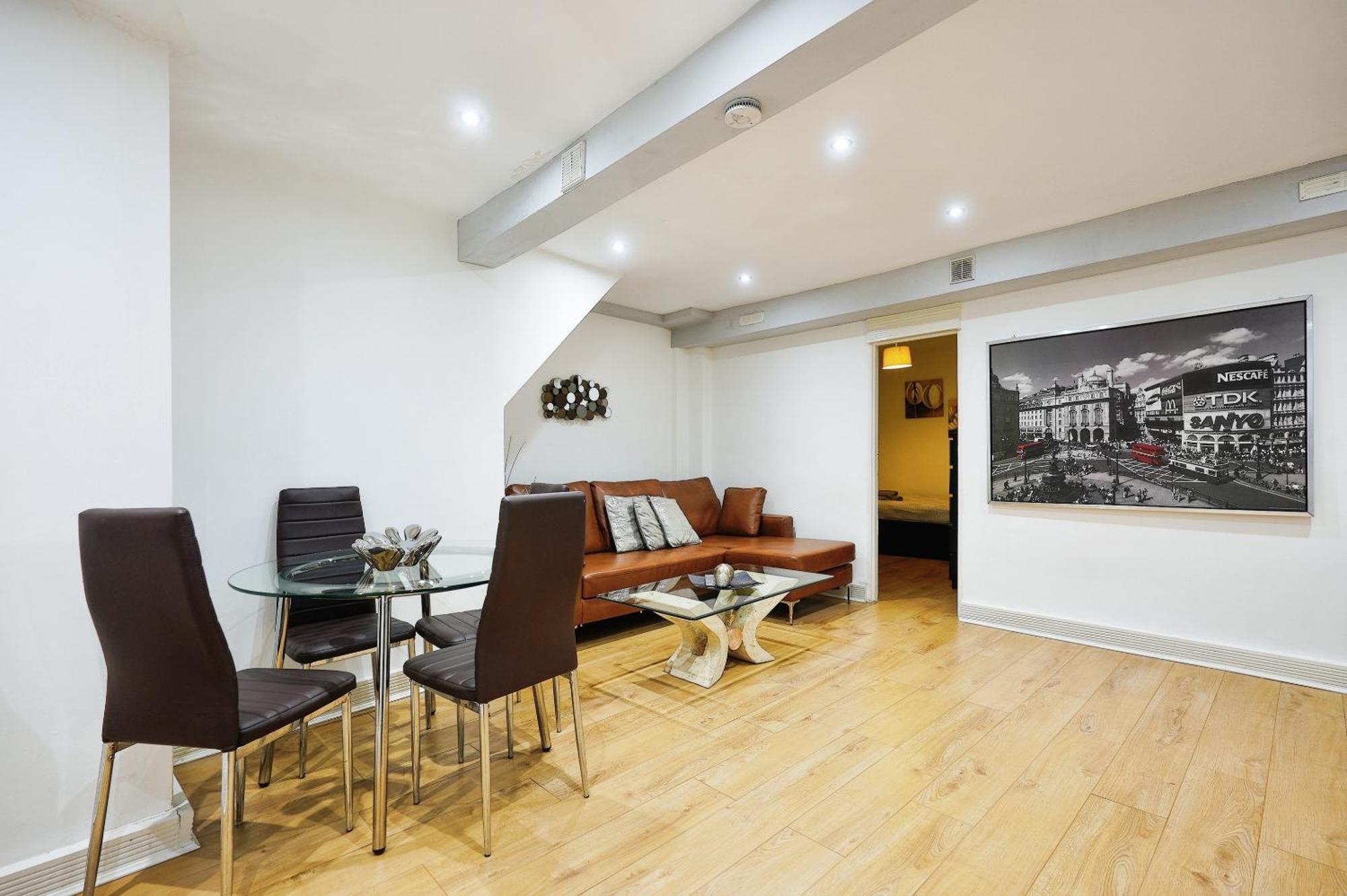 Leilighet Modern Comfy And 5 Star Location Doublebeds London