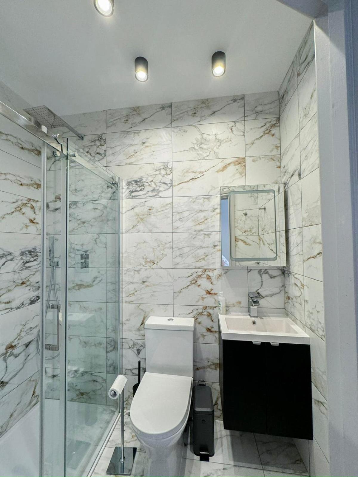 Appartement Lux 4 Bedroom In Baker St Near Regent's Park Londen
