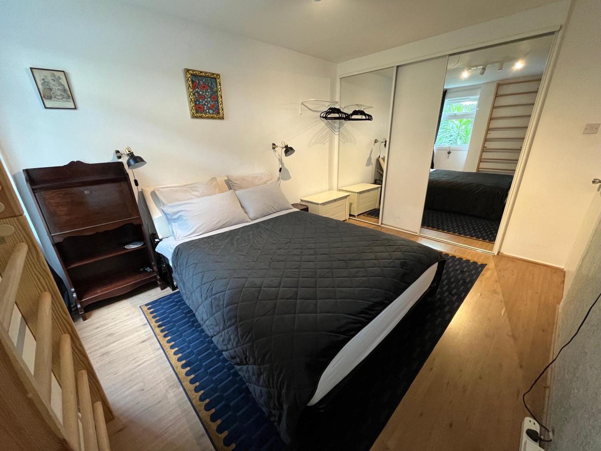 Cozy 1-br Garden Flat For Up To 4 In East London
