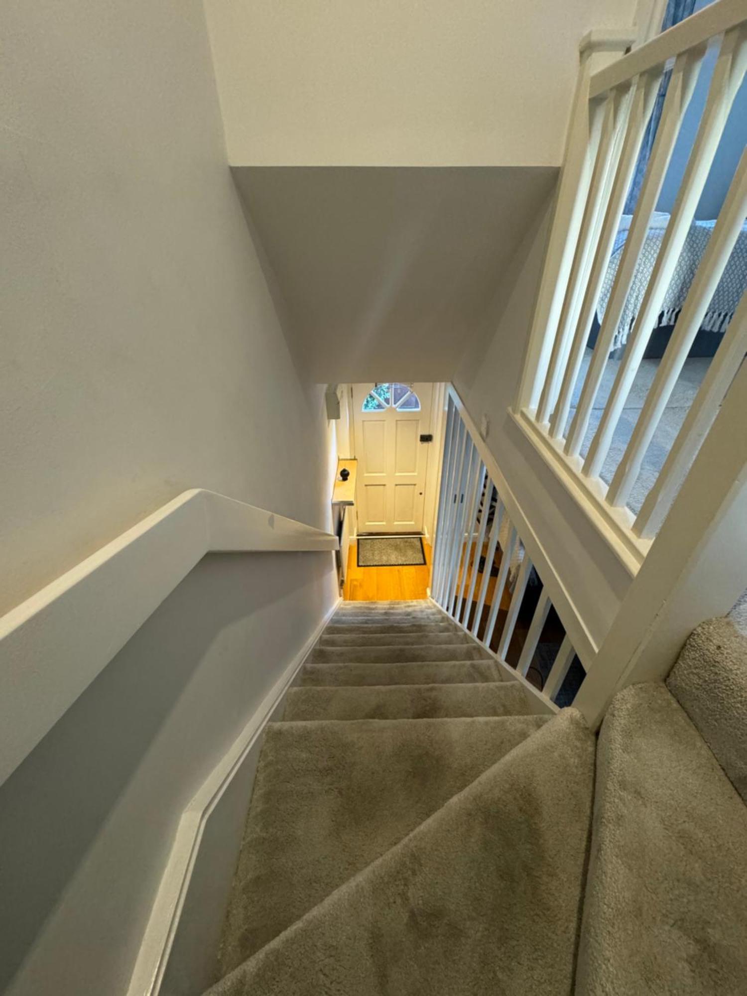 2 Bed House Near Canary Wharf Feriehus *