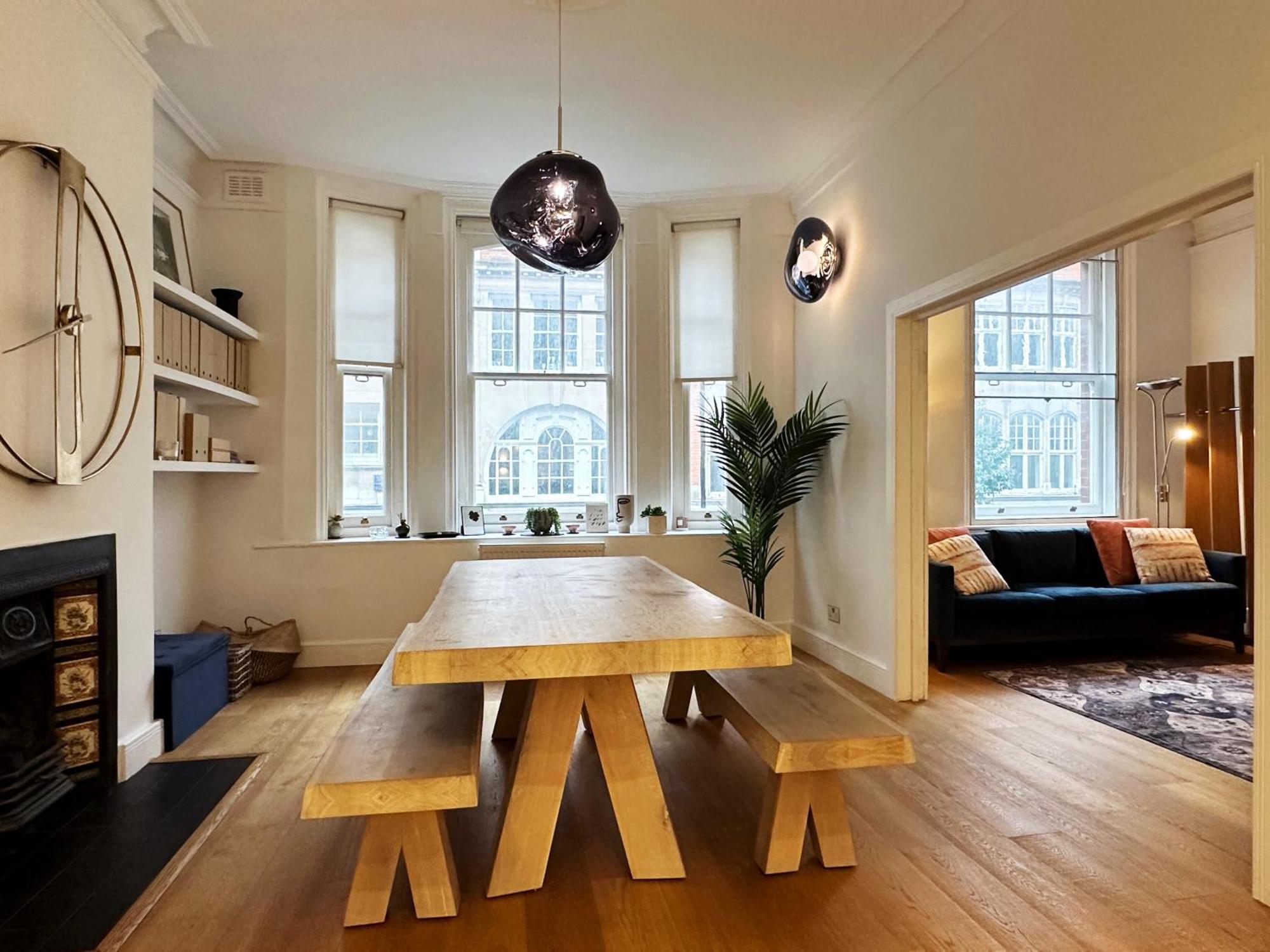 Apartment Theo's 2 Bedroom In London