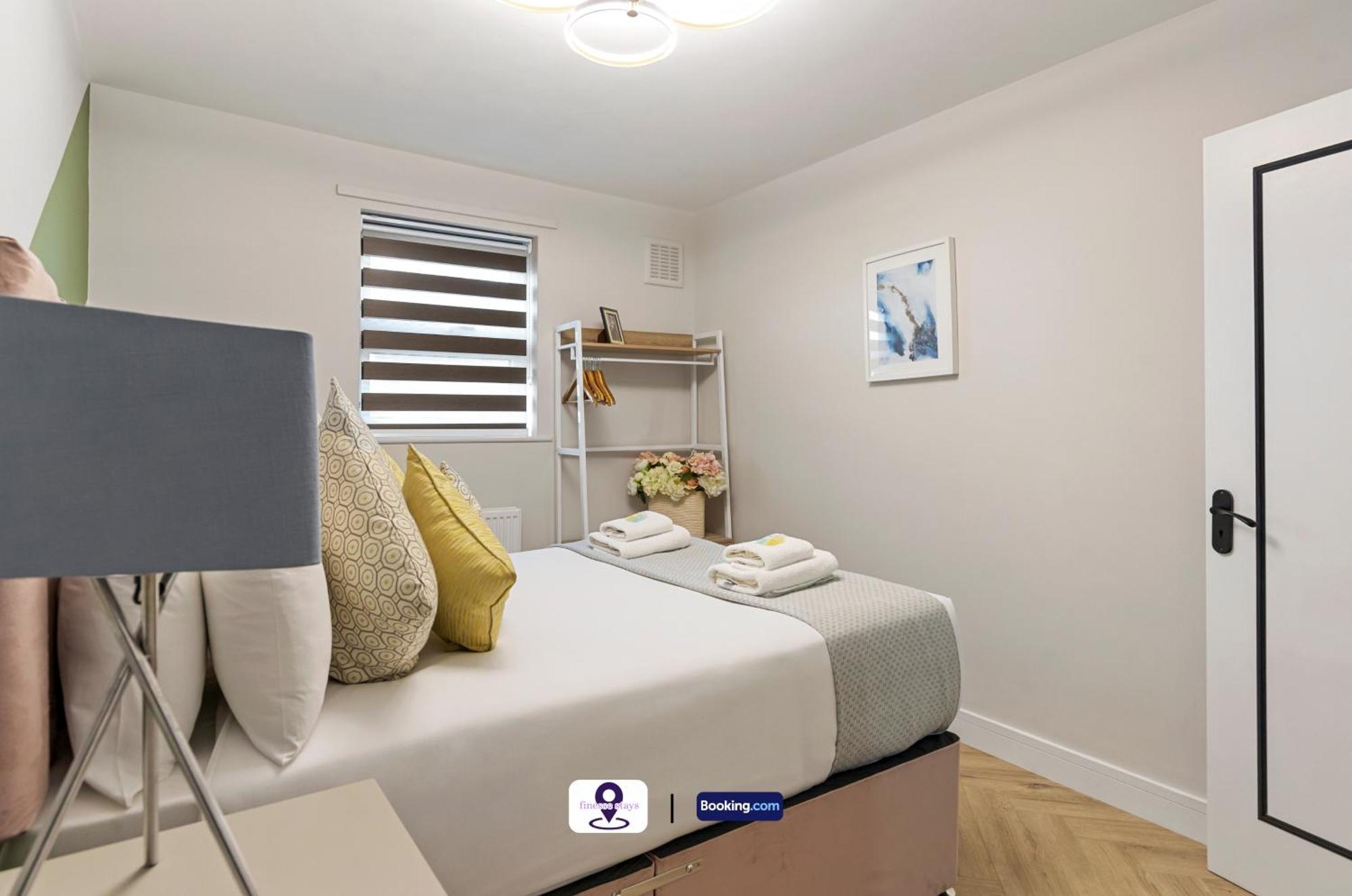 Last-minute Grab ! Limited Time L Exclusive On 2 Bedroom, High Spec Luxury Flat By Finesse Short Lets & Serviced With Free Wifi