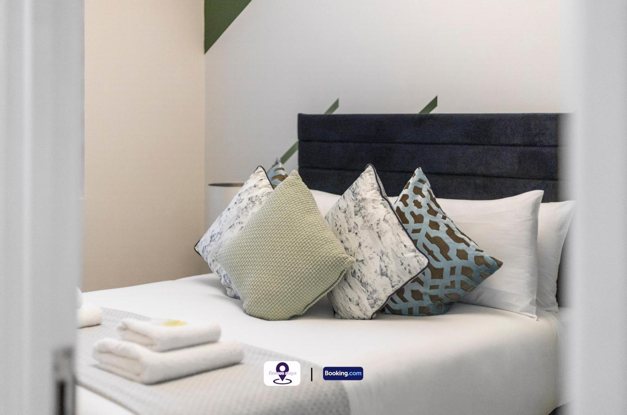 Apartment Last-minute Grab ! Limited Time L Exclusive On 2 Bedroom, High Spec Luxury Flat By Finesse Short Lets & Serviced With Free Wifi
