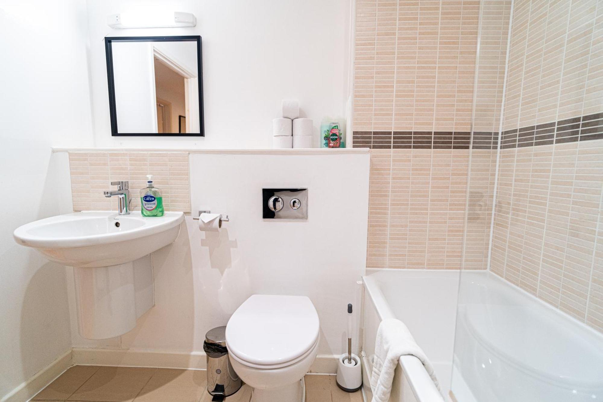 Kings Cross, 2 Bed Apartment London