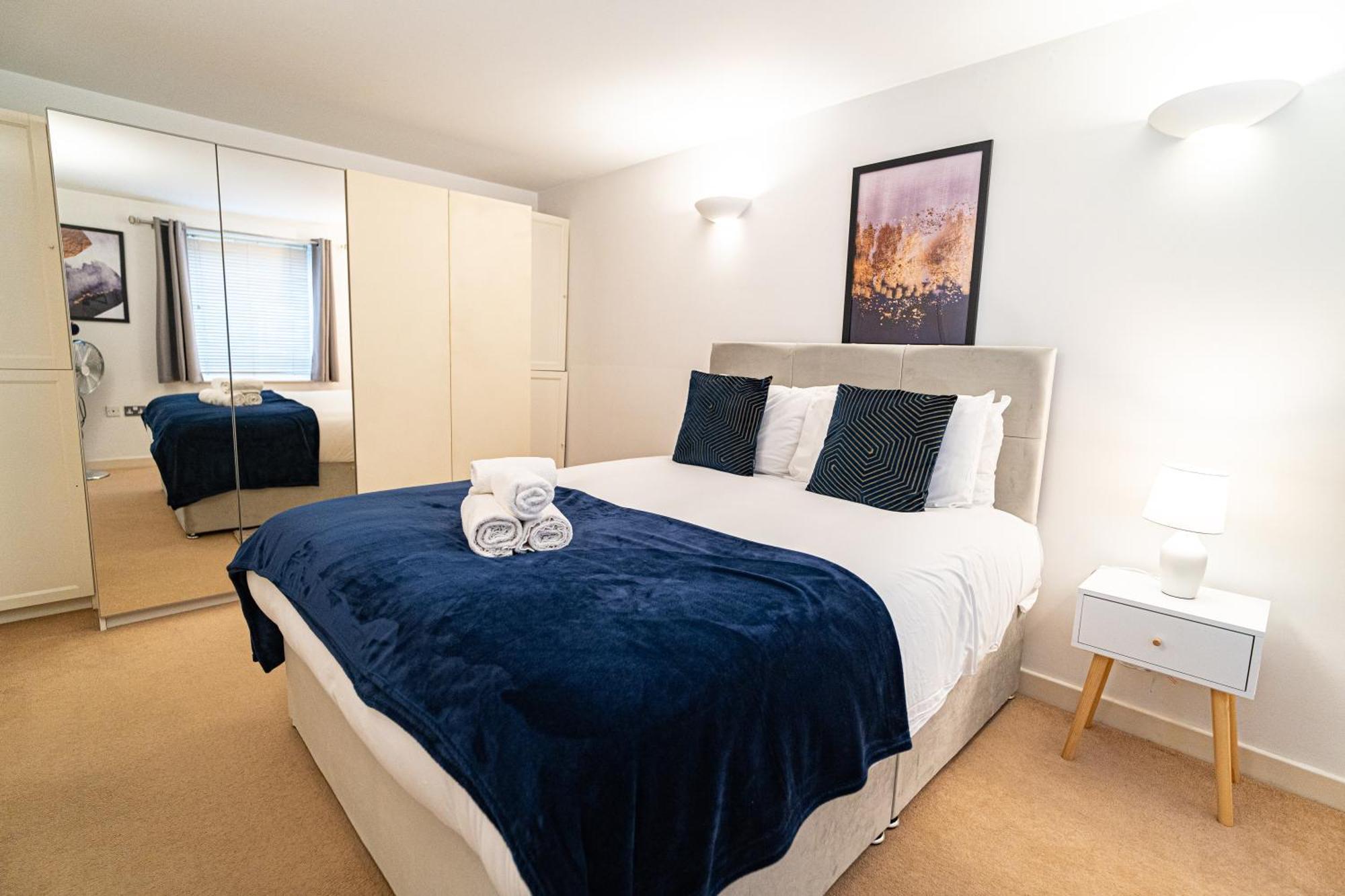 Kings Cross, 2 Bed Apartment