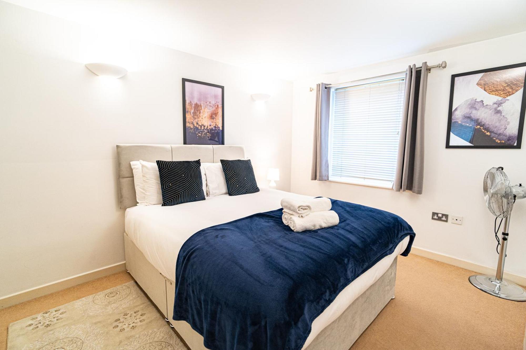 Kings Cross, 2 Bed Apartment London