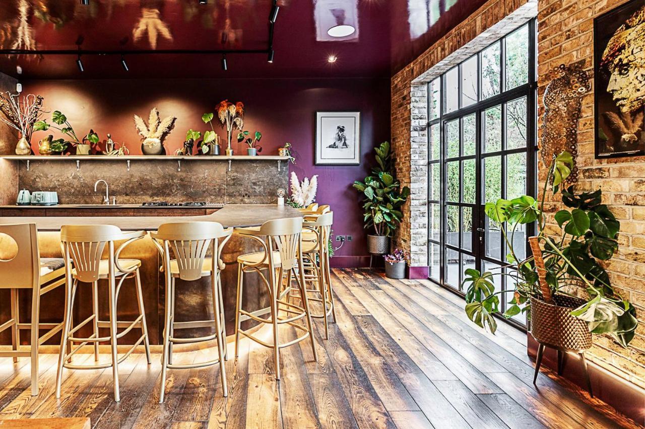 Stunning 5 Bed House In Willesden Green! Londen