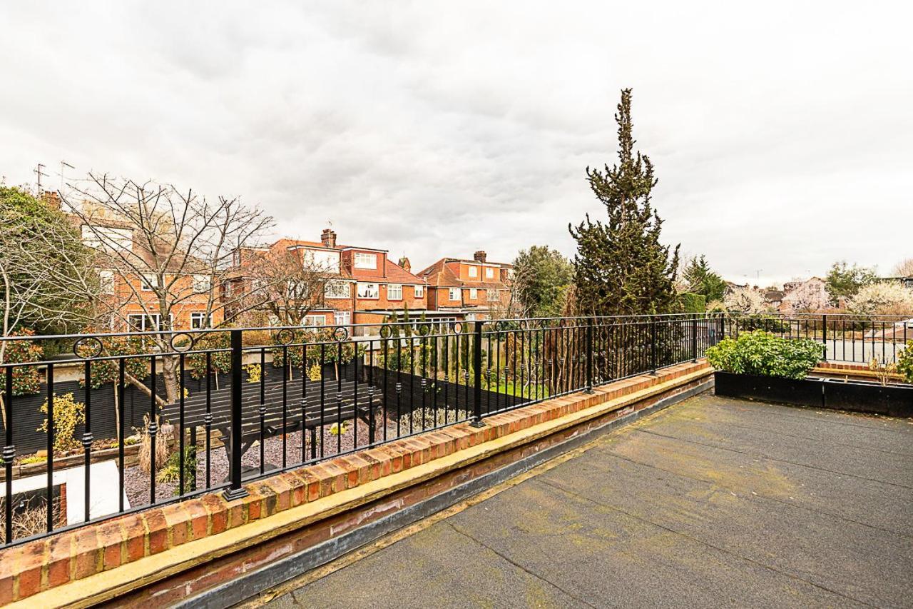 Vakantiehuis Stunning 5 Bed House In Willesden Green! *